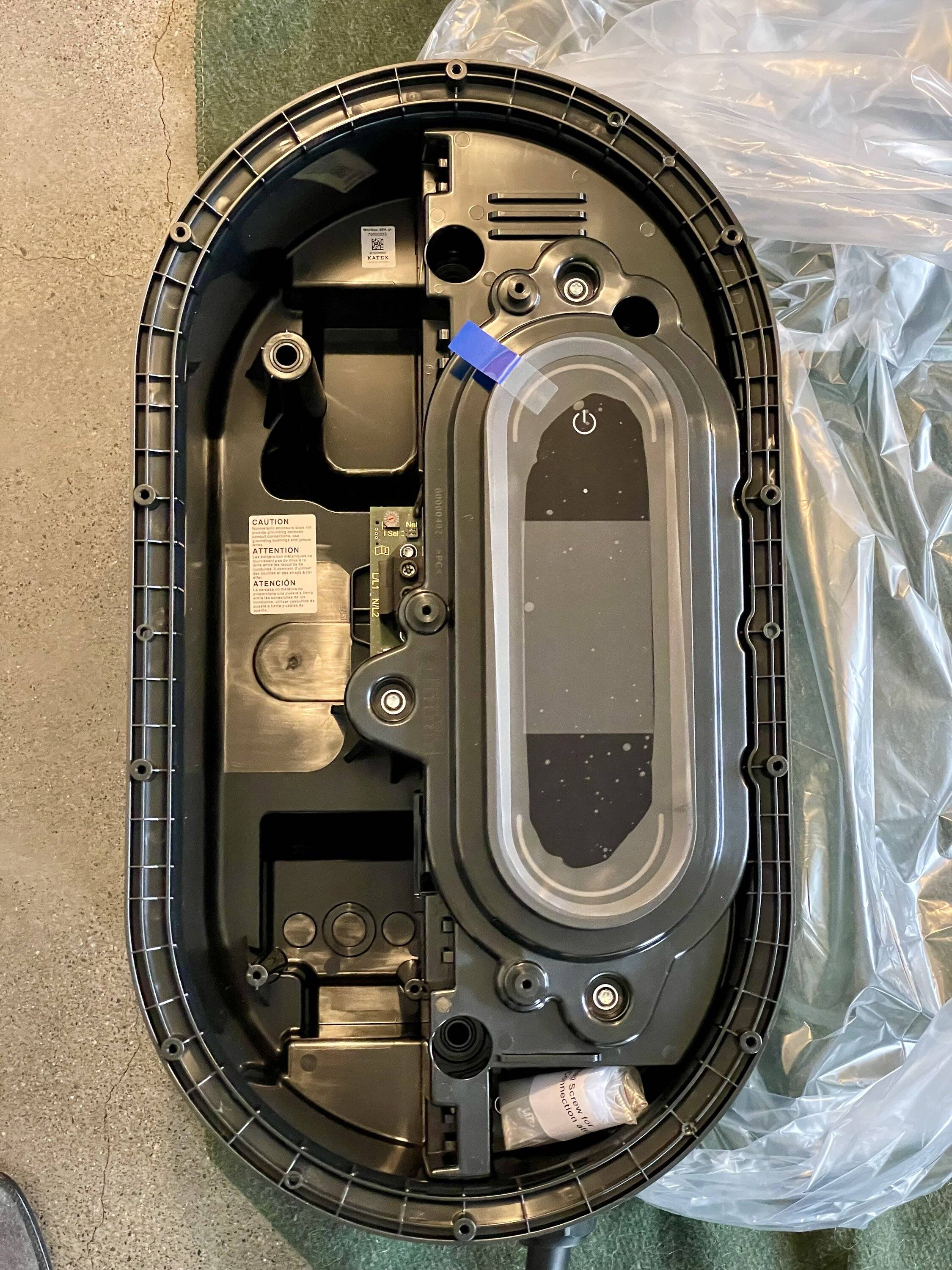 Porsche Taycan Porsche Wall Charger Connect | Unbox & Install IMG_4412