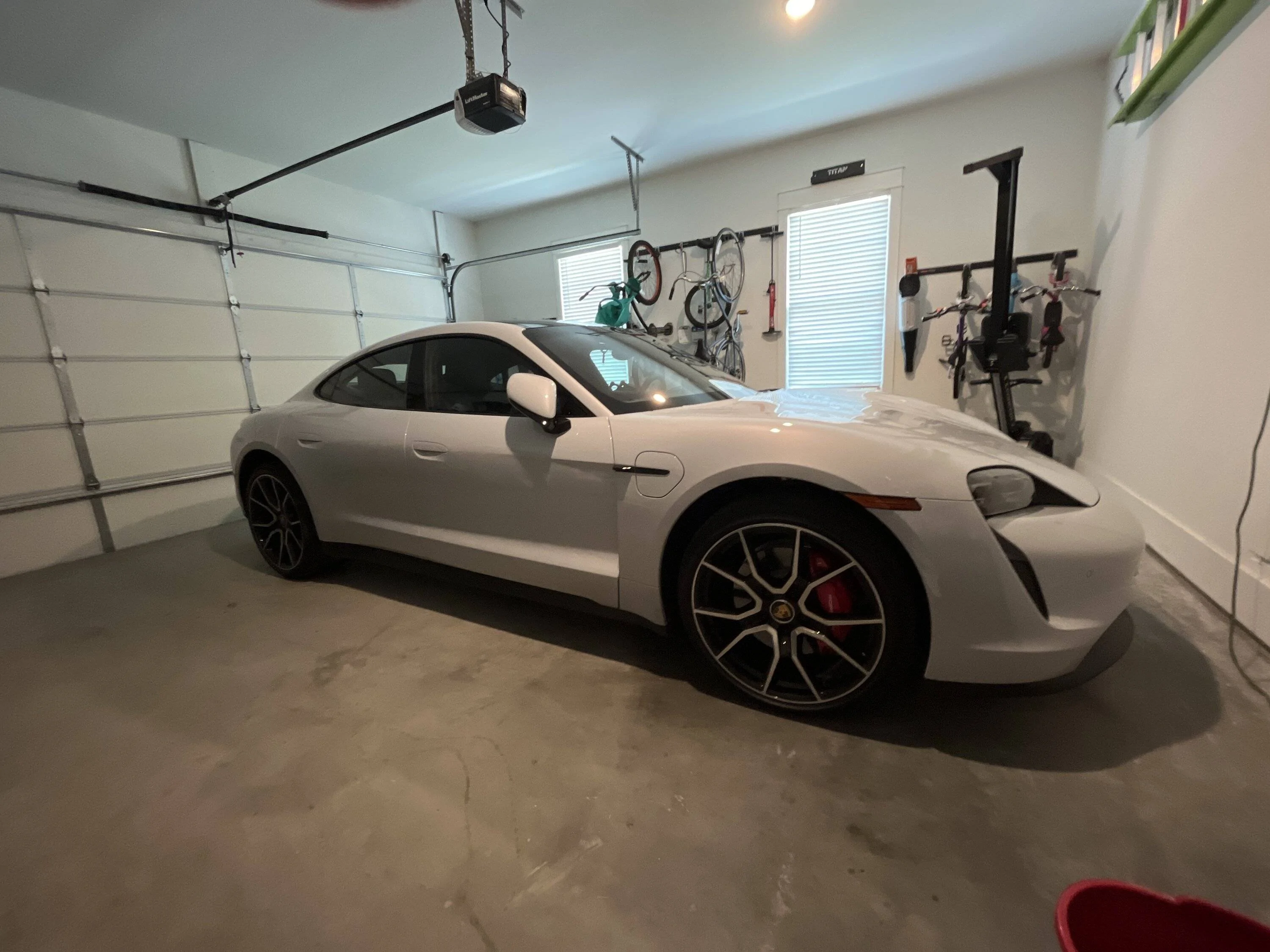 Porsche Taycan ICE GREY Taycan Club imag