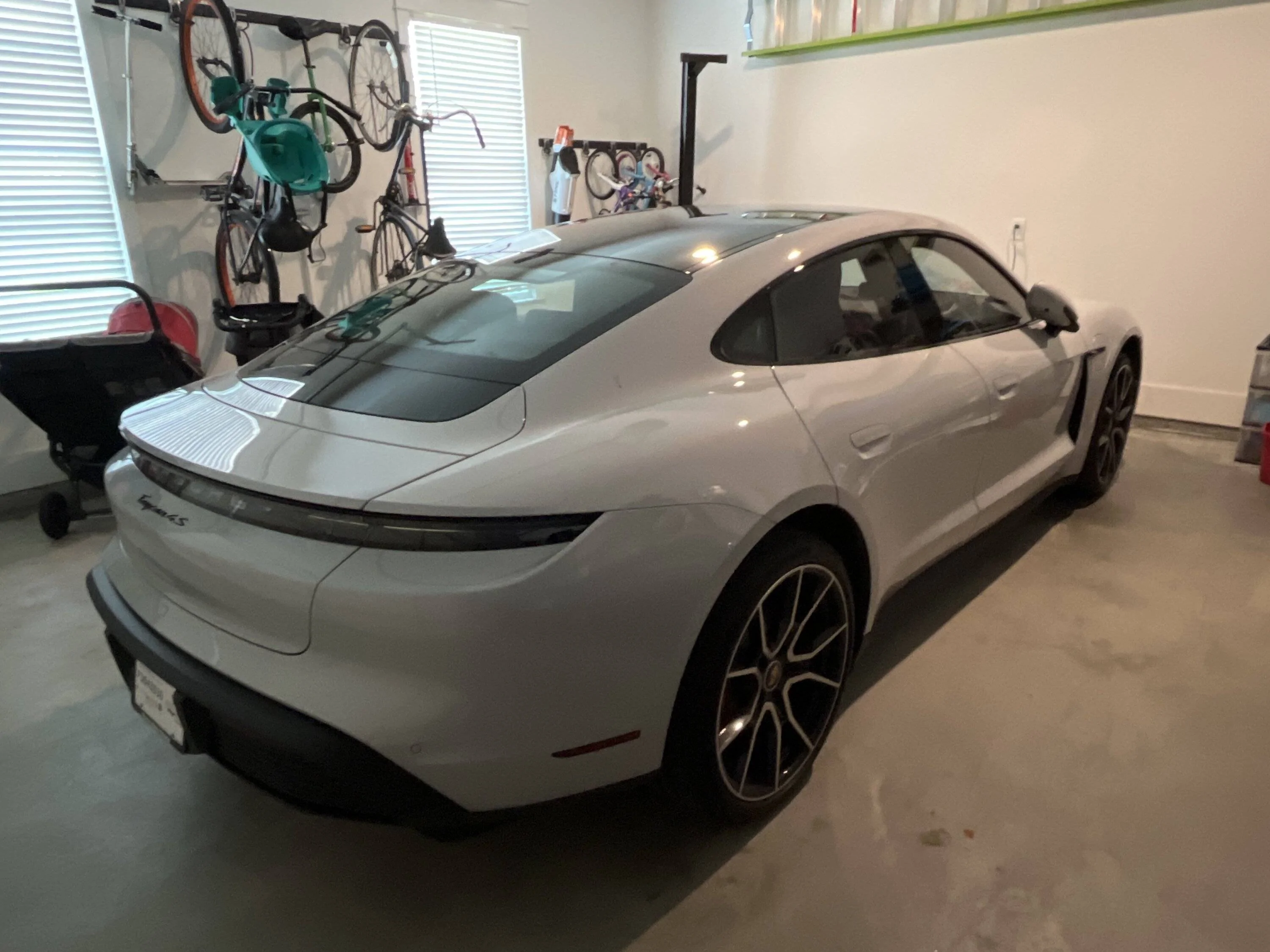 Porsche Taycan ICE GREY Taycan Club imag