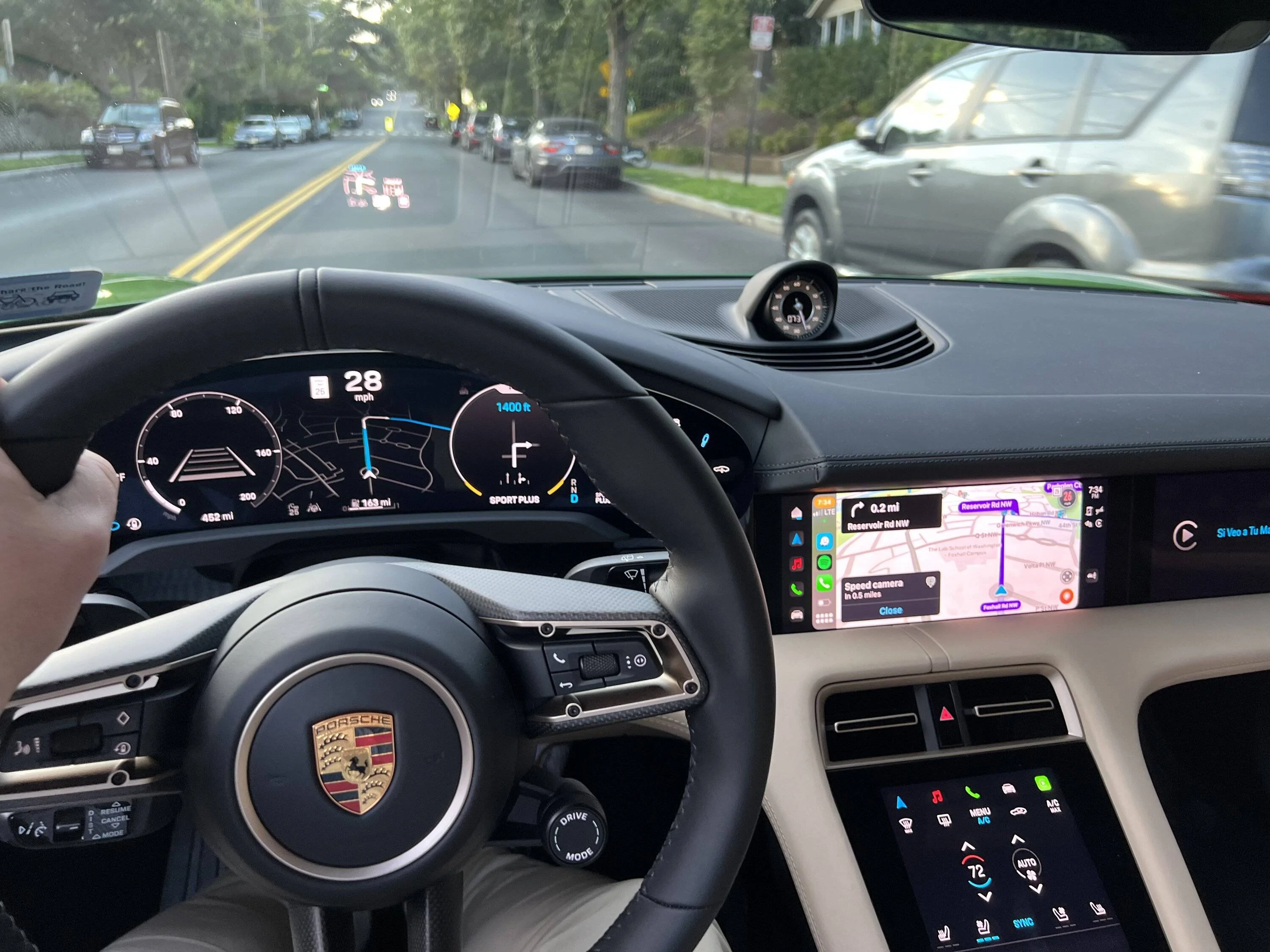 Porsche Taycan CarPlay navigation and PCM navigation at the same time A70674C0-959C-4A23-8840-A5183F92E6DE