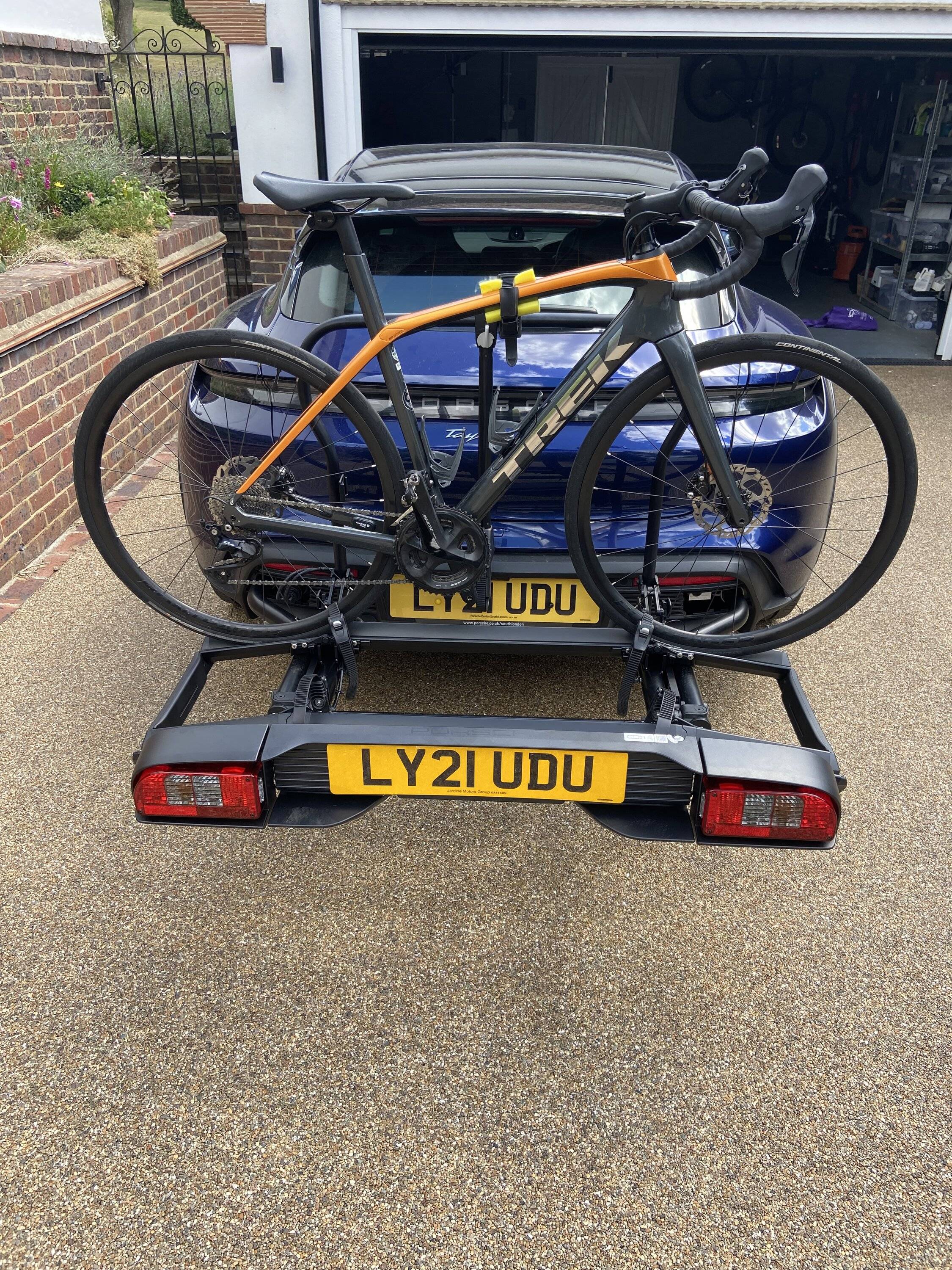 Porsche Taycan Cycle Carrier for CT it’s here ! E59FA359-D412-4EAD-A689-D64D78720C40