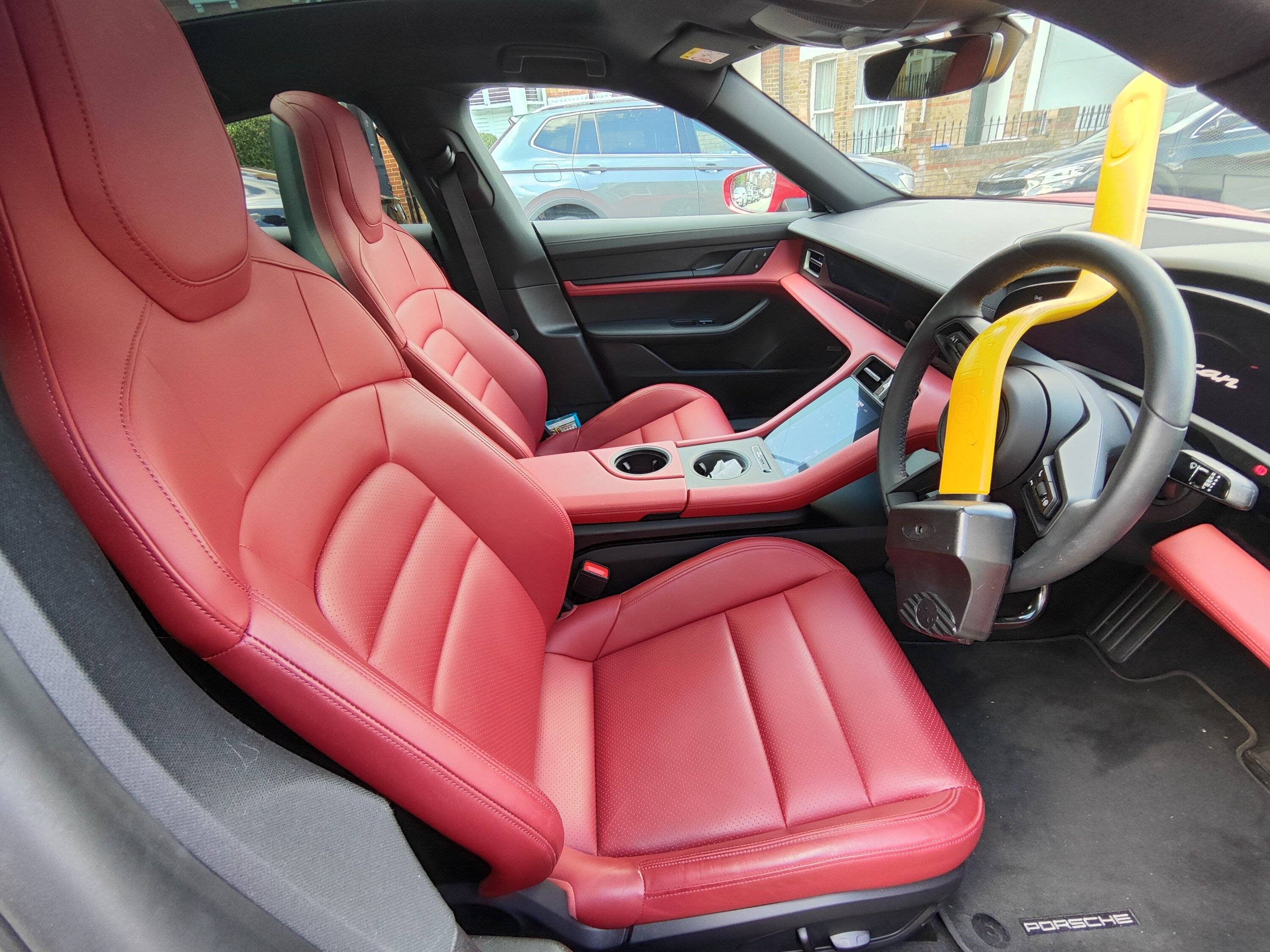 Porsche Taycan Carmine Red Taycan GTS - what colour interior? IMG_20220827_144835