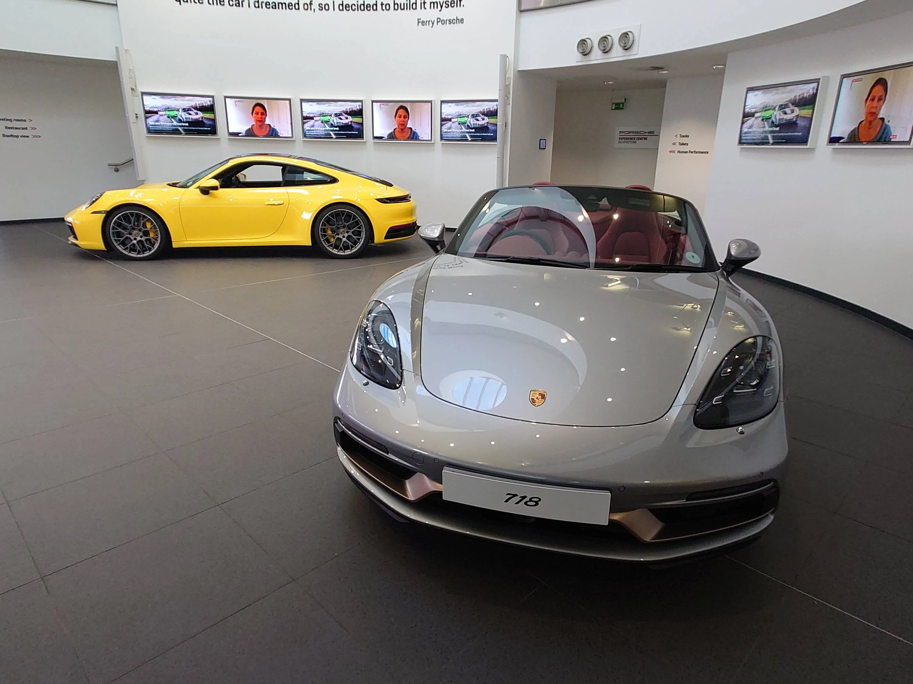 Porsche Taycan Silverstone PEC day / Taycan GTS ST / why Carmine Red is a no 20220824_084024