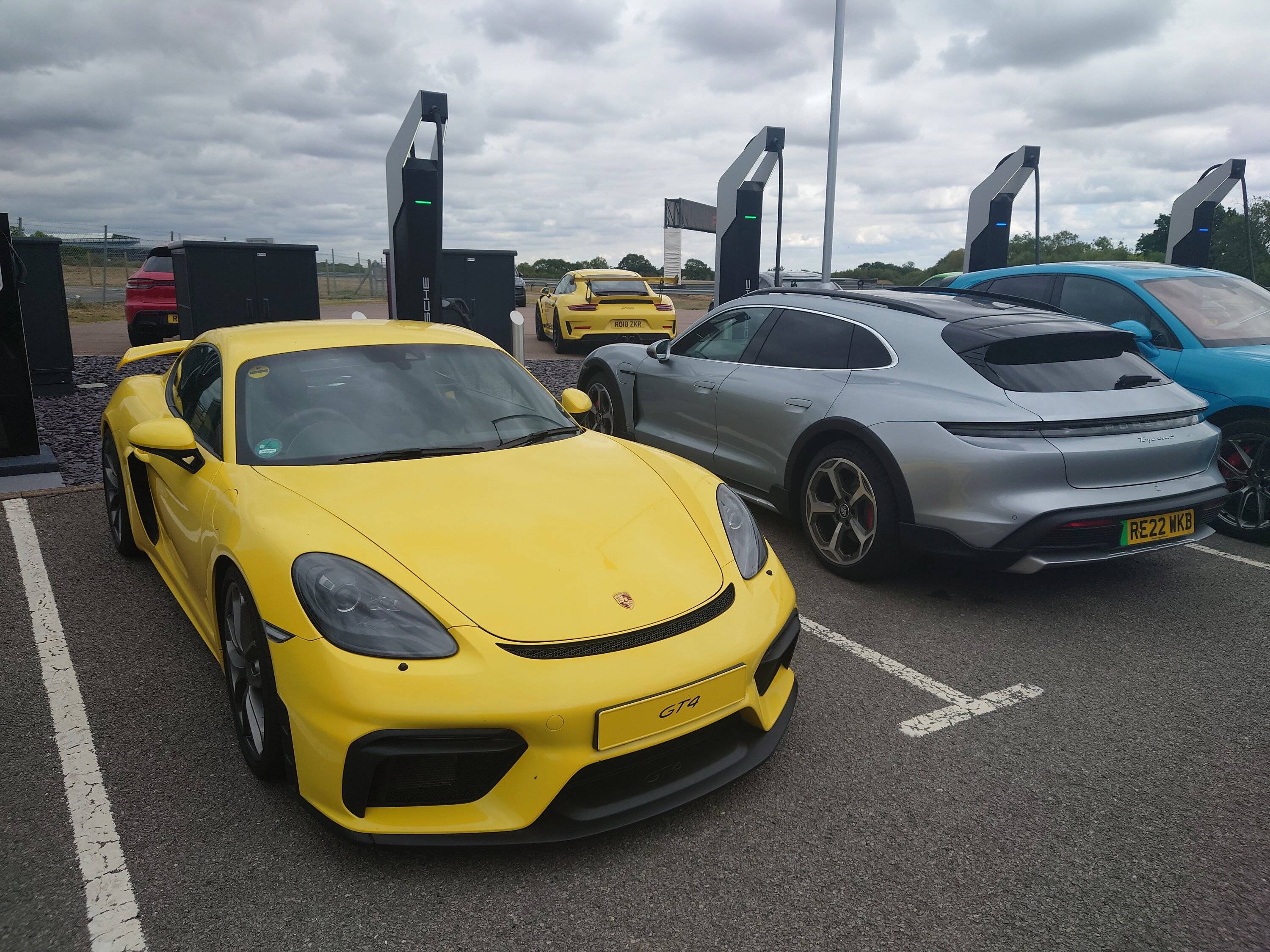 Porsche Taycan Silverstone PEC day / Taycan GTS ST / why Carmine Red is a no 20220824_134228.JPG