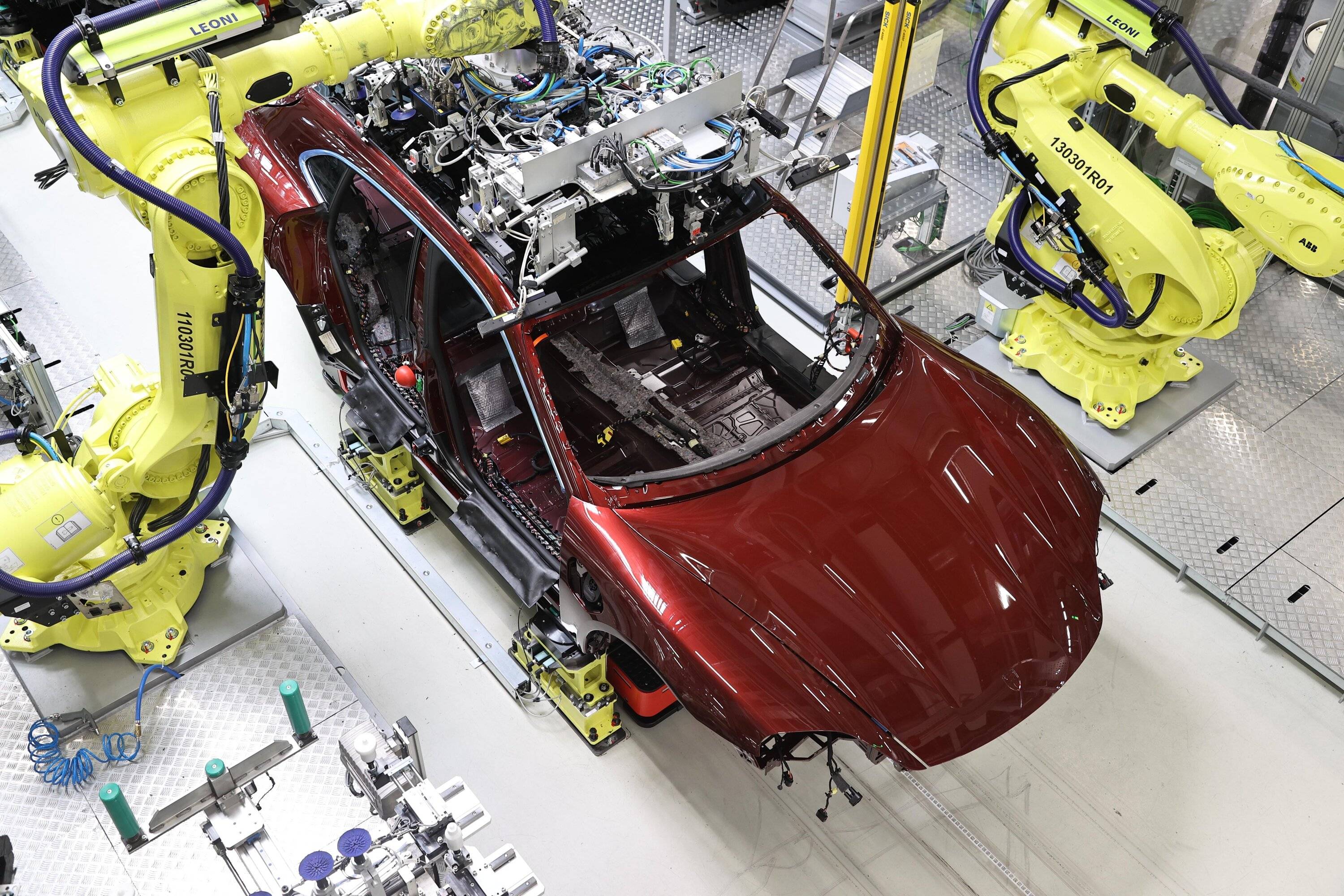 Porsche Taycan 📸  How to Find Your Taycan Production Photo From Assembly Line 688A730E-B55F-479A-9B61-B3A29CF13D73