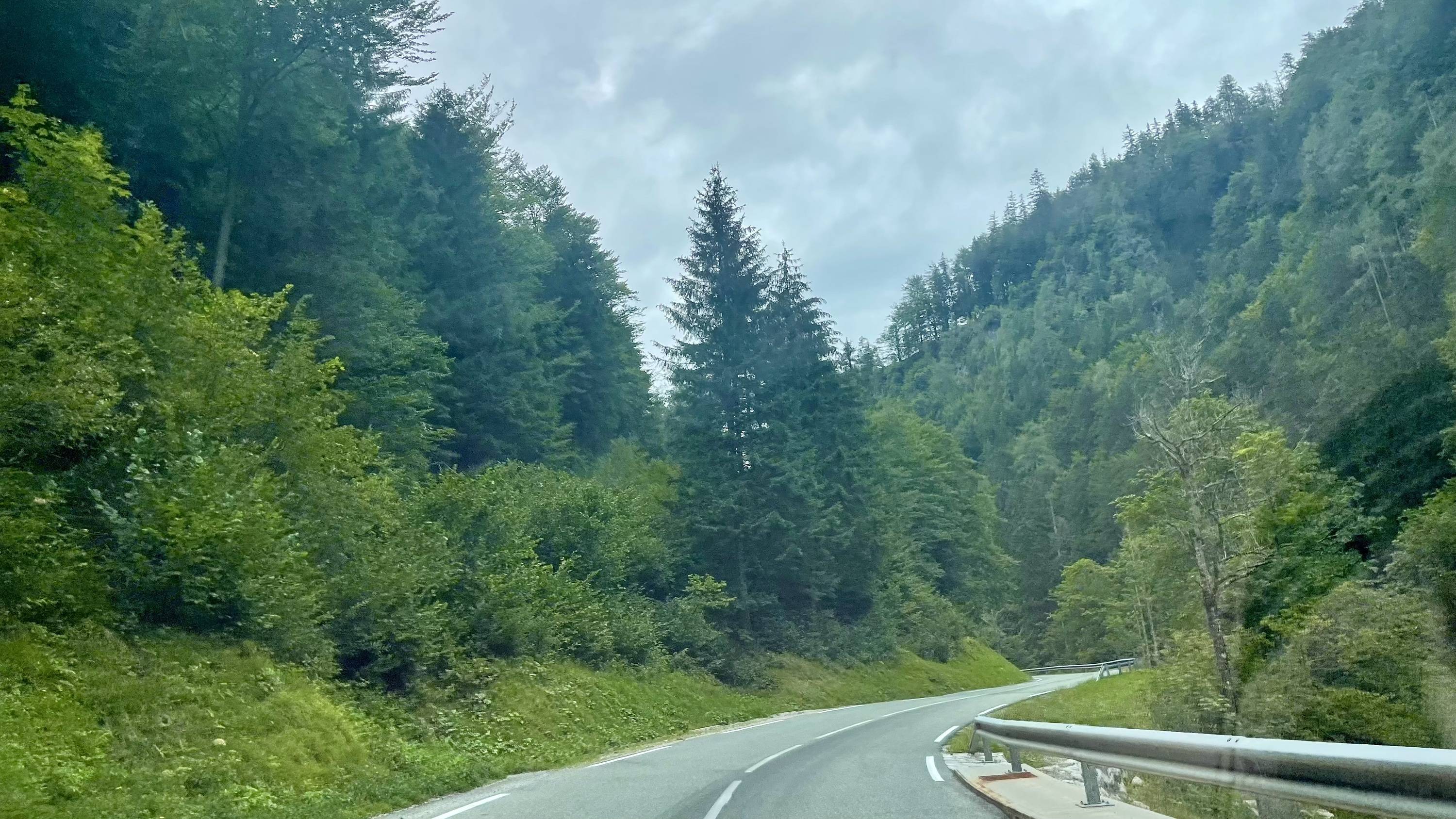 Porsche Taycan Taycan to the Alps 18-day road trip 2022 52326941130_d24eaac54c_o