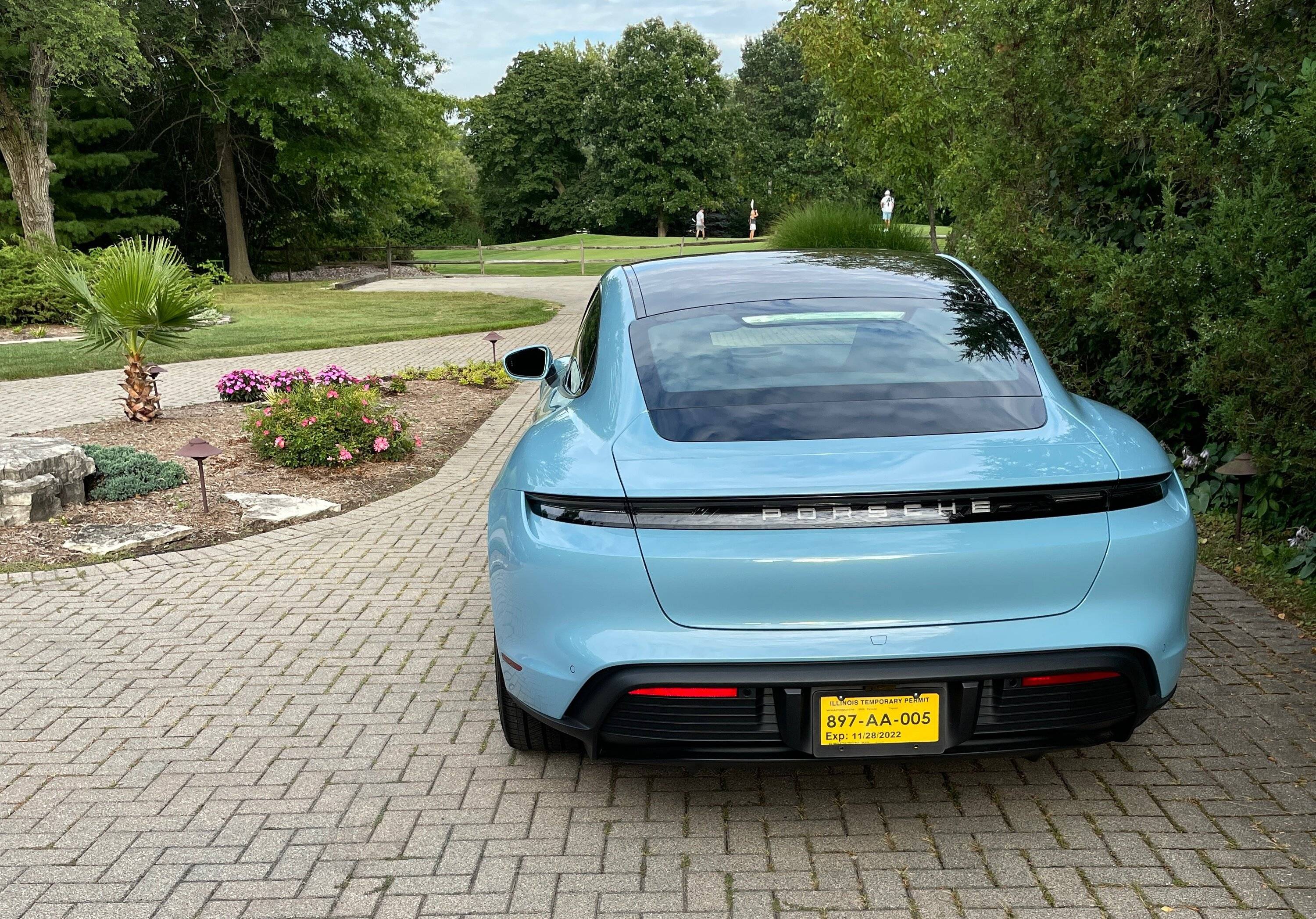 Porsche Taycan FROZEN BLUE Taycan Club IMG_4313.JPG