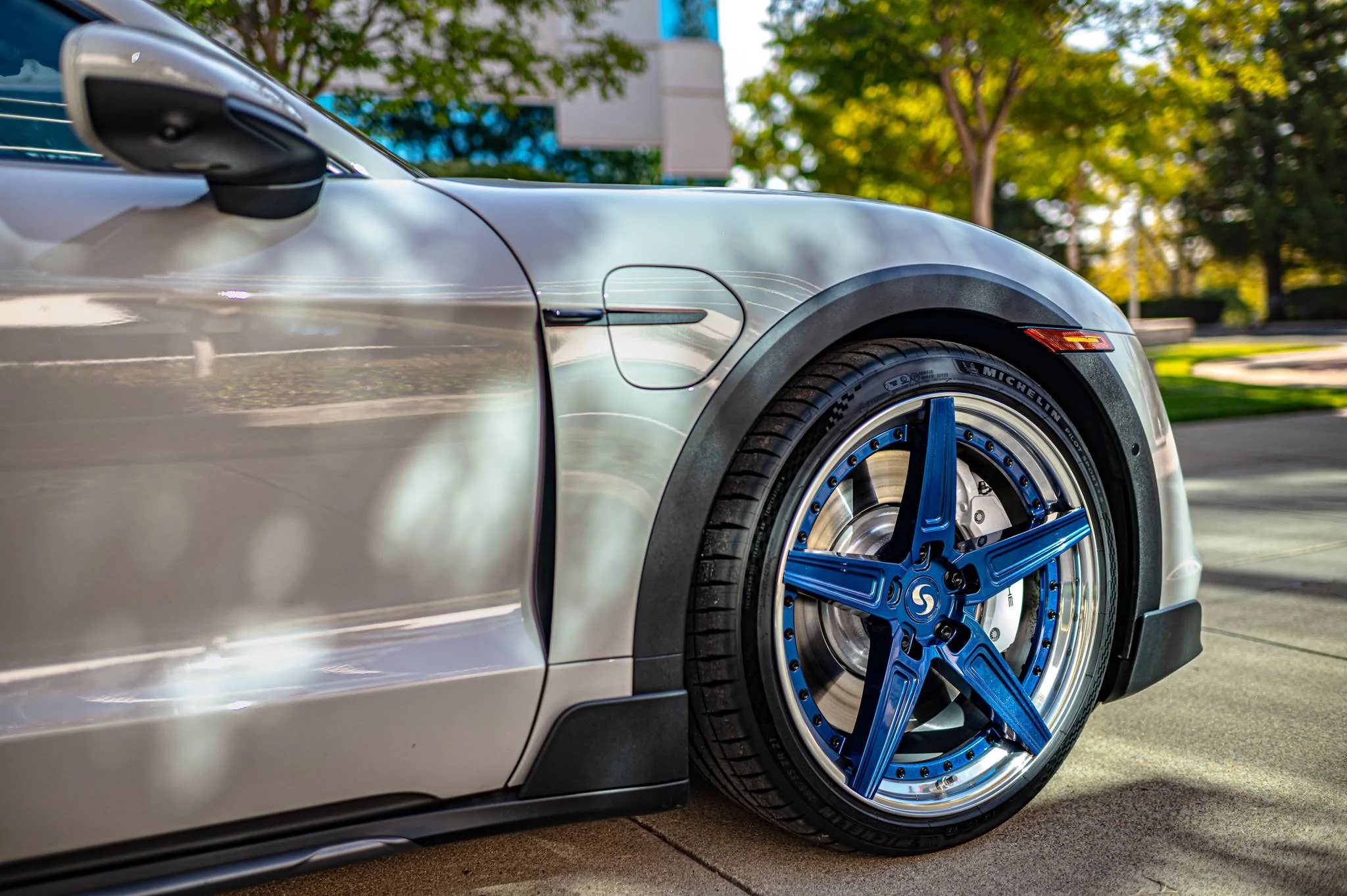 Porsche Taycan Introducing.... CHALKLT SV306S Taycan Tanzanite Blue-14