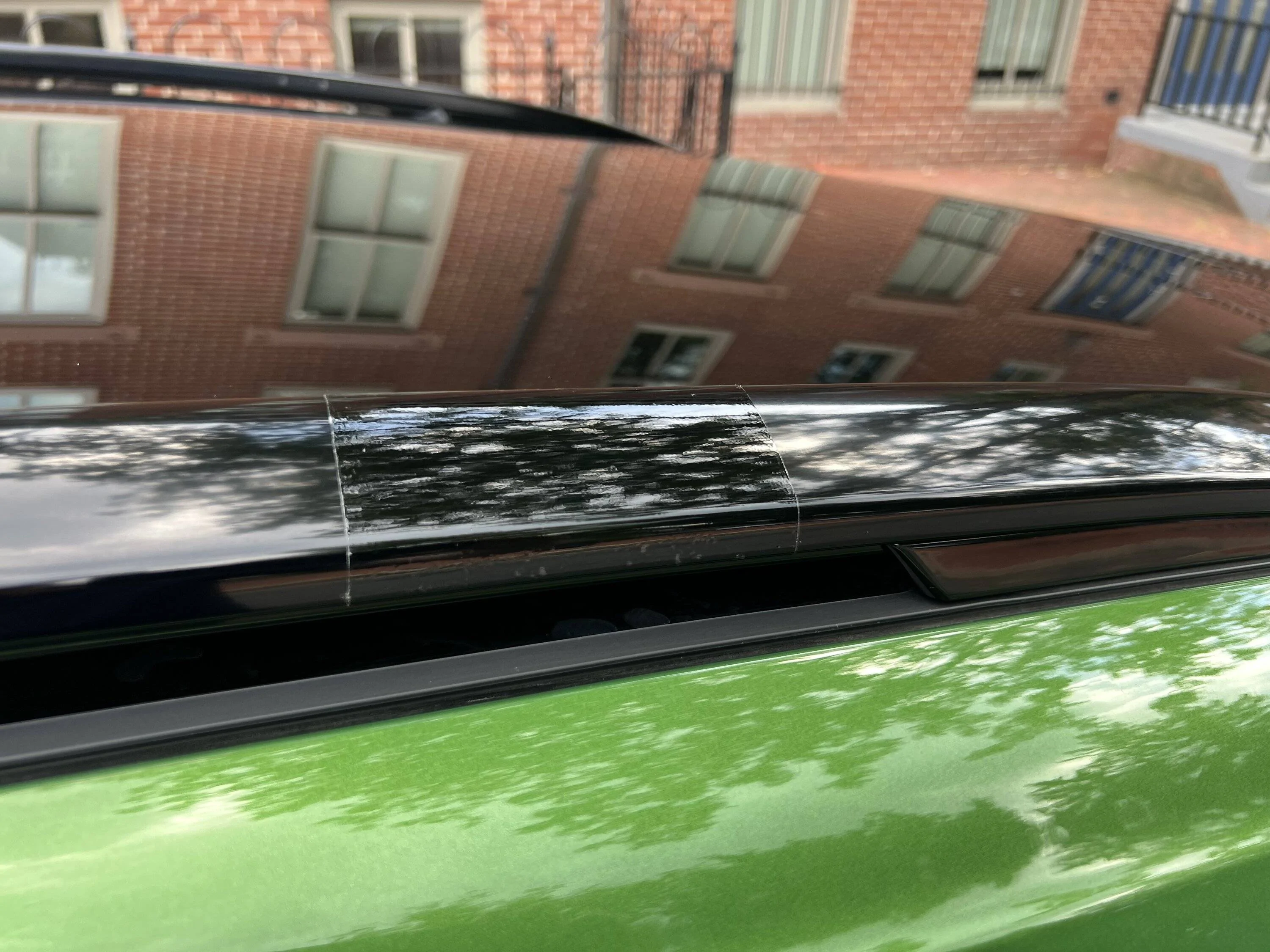 Porsche Taycan Taycan CT4 w/ 2021 vs 2022 Thule Wingbar Edge , Thule Vector M roofbox C9078F0D-BBD4-40A8-8D73-2A28AFAE9553