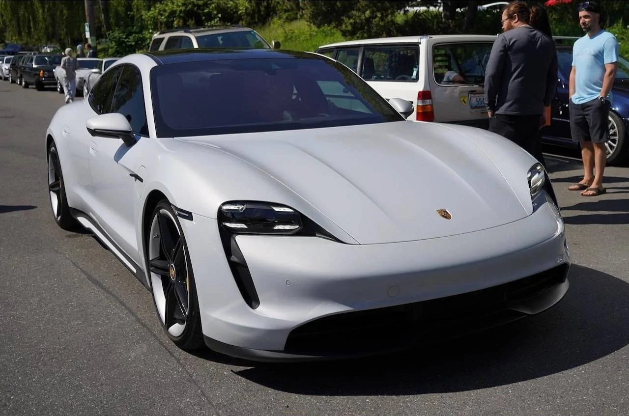 Porsche Taycan Mission E v RS 21” IMG_1014