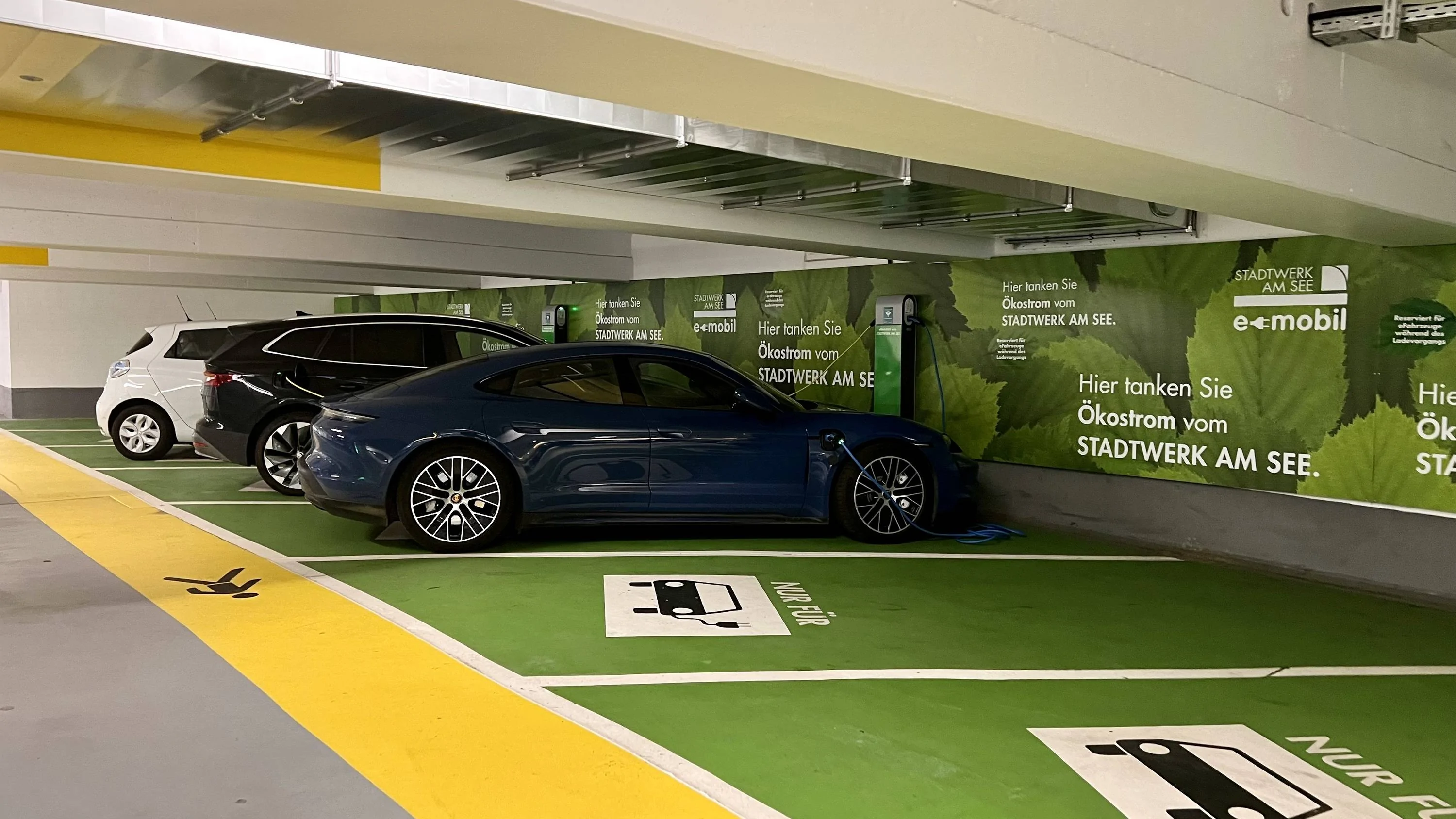 Porsche Taycan Taycan to the Alps 18-day road trip 2022 52340351562_bb3008f68e_o