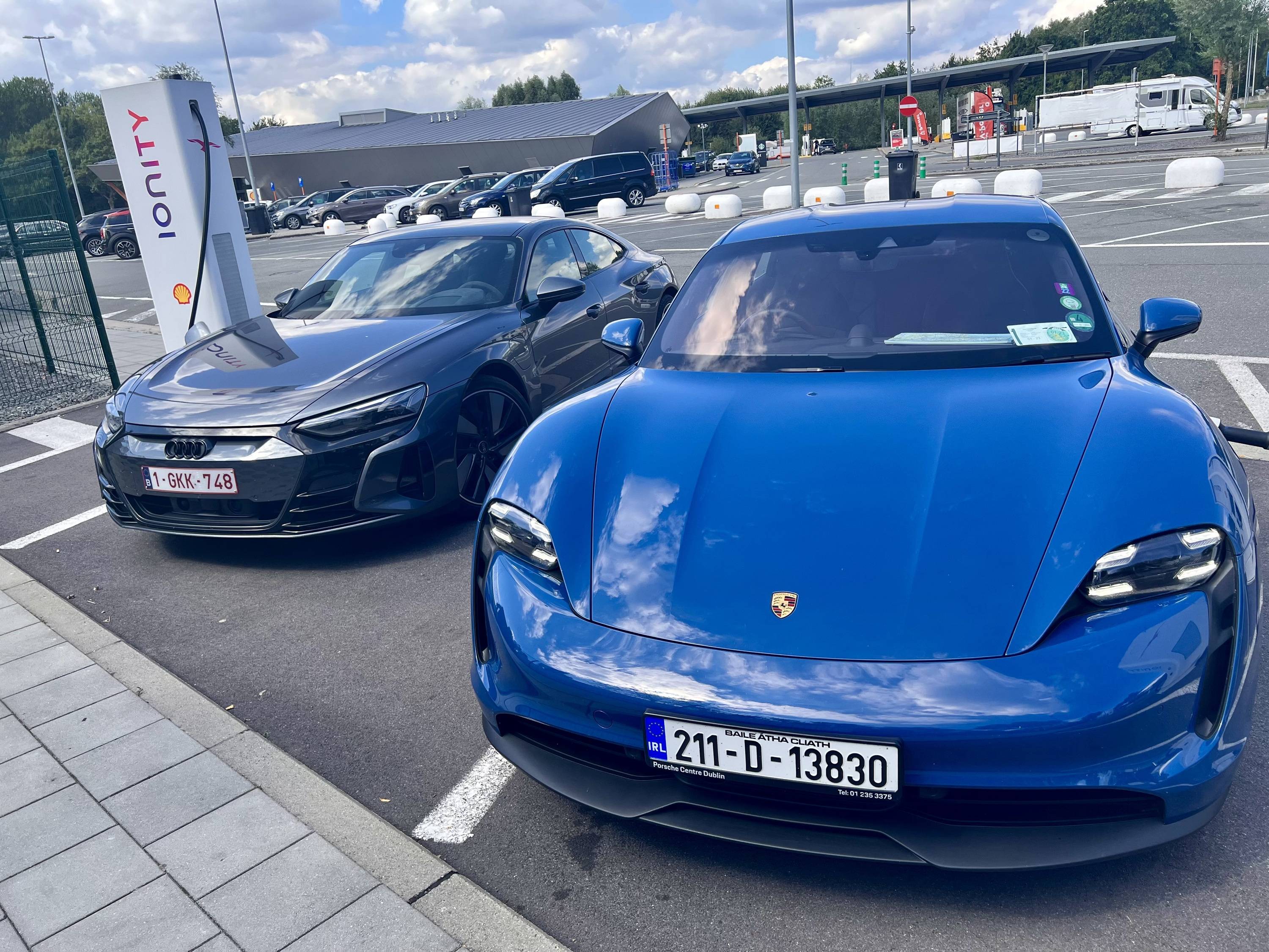 Porsche Taycan Taycan to the Alps 18-day road trip 2022 52315102748_3a1df498ac_o