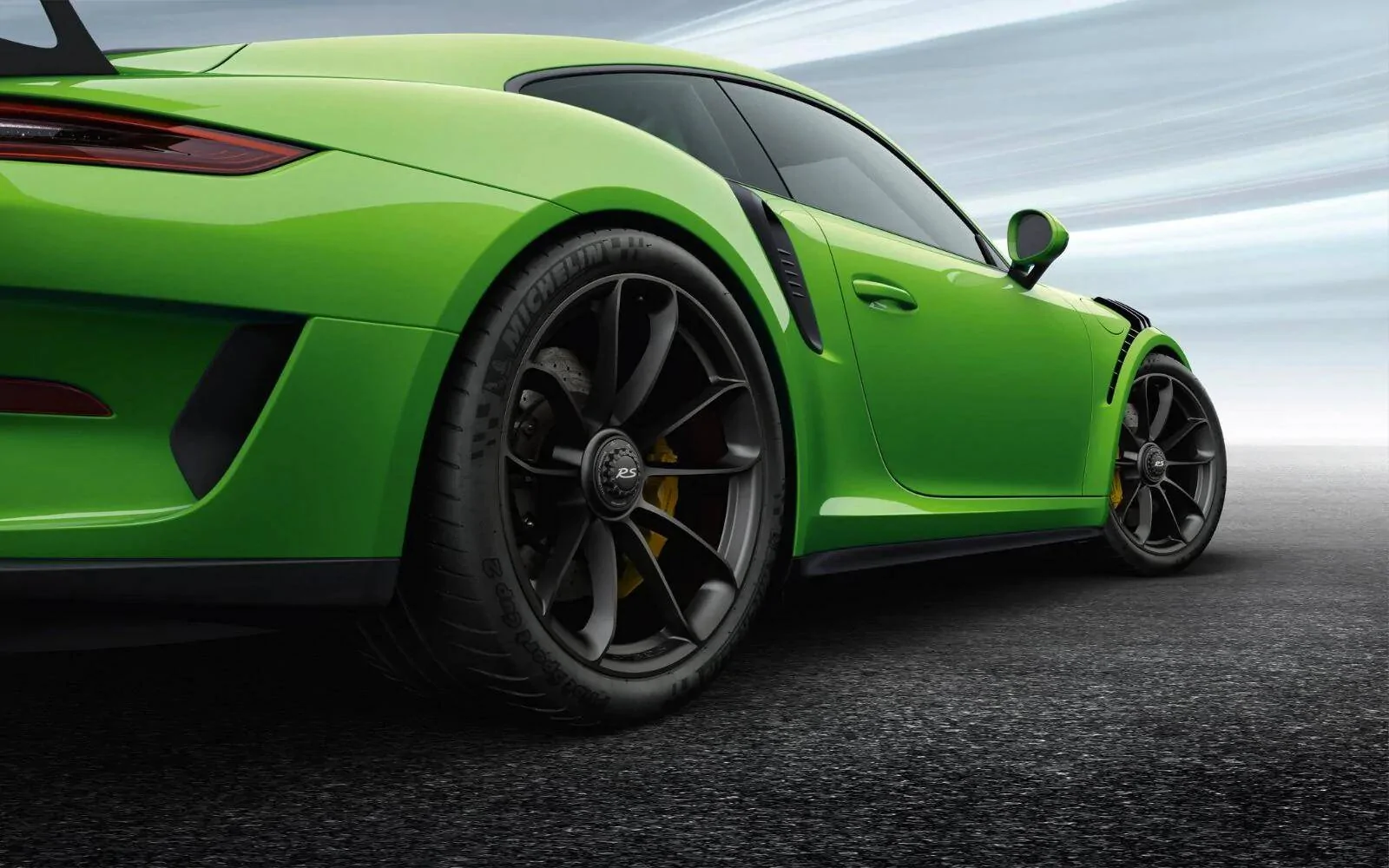 Porsche Taycan lowering e-tron GT 1663113019736