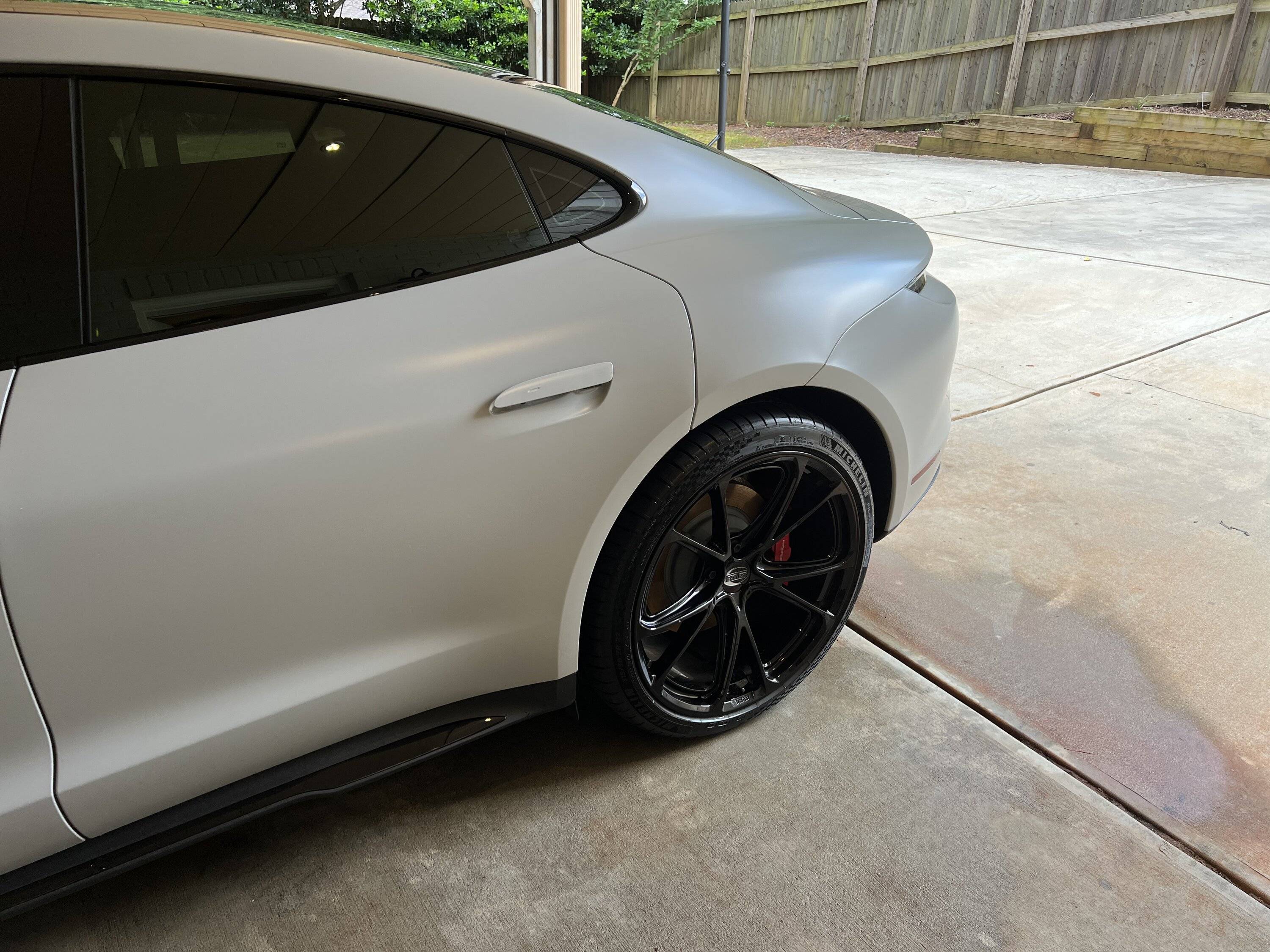 Porsche Taycan Clear or stealth PPF on Chalk (Crayon) Taycan? 65B17088-B1AE-41FF-BAEE-2EB2478FF895