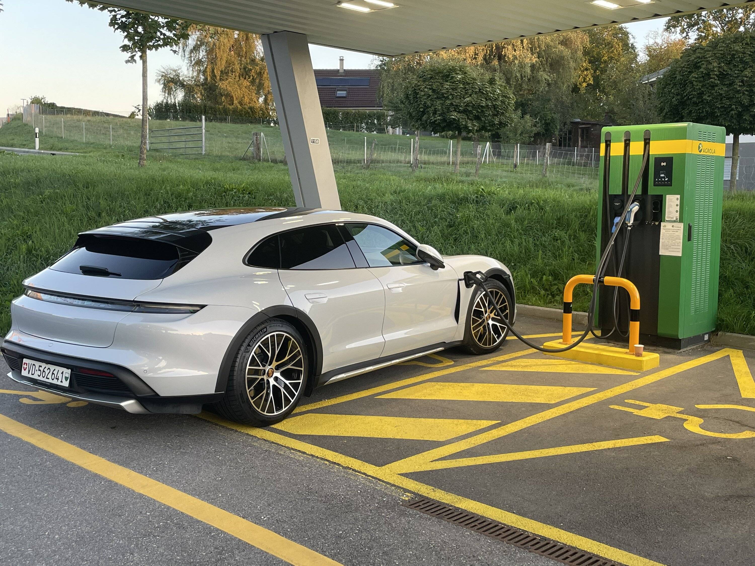 Porsche Taycan CT4 first impressions IMG_3797
