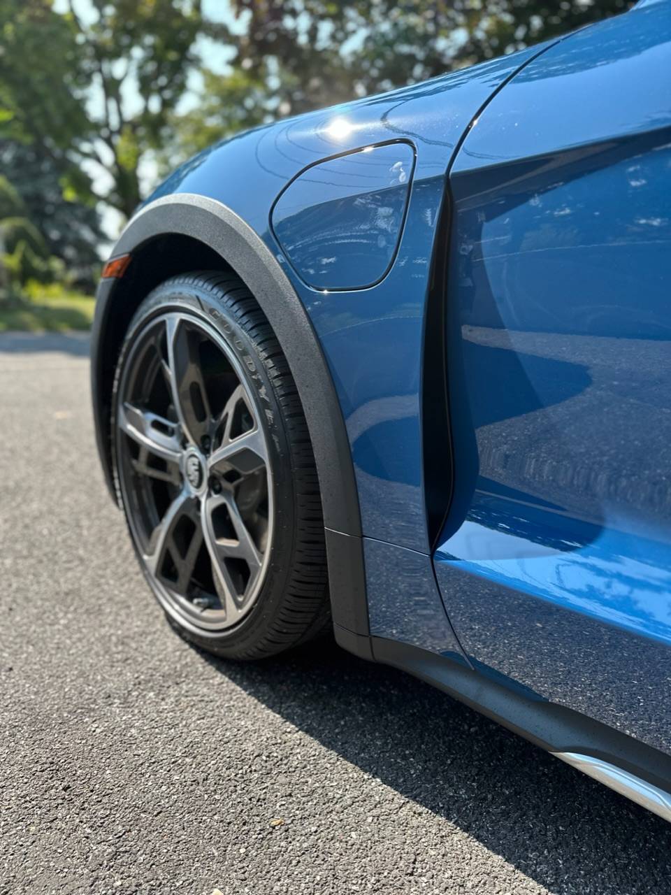 Porsche Taycan NEPTUNE BLUE Taycan Club 84967E78-4328-44E8-9CF6-50393A3E3DFA