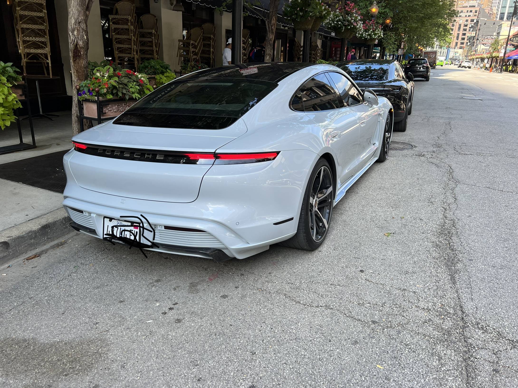 Porsche Taycan Chalk on Taycan , WOW 1D49DEE3-D3AE-4283-A2E9-DE51D2B62AEB