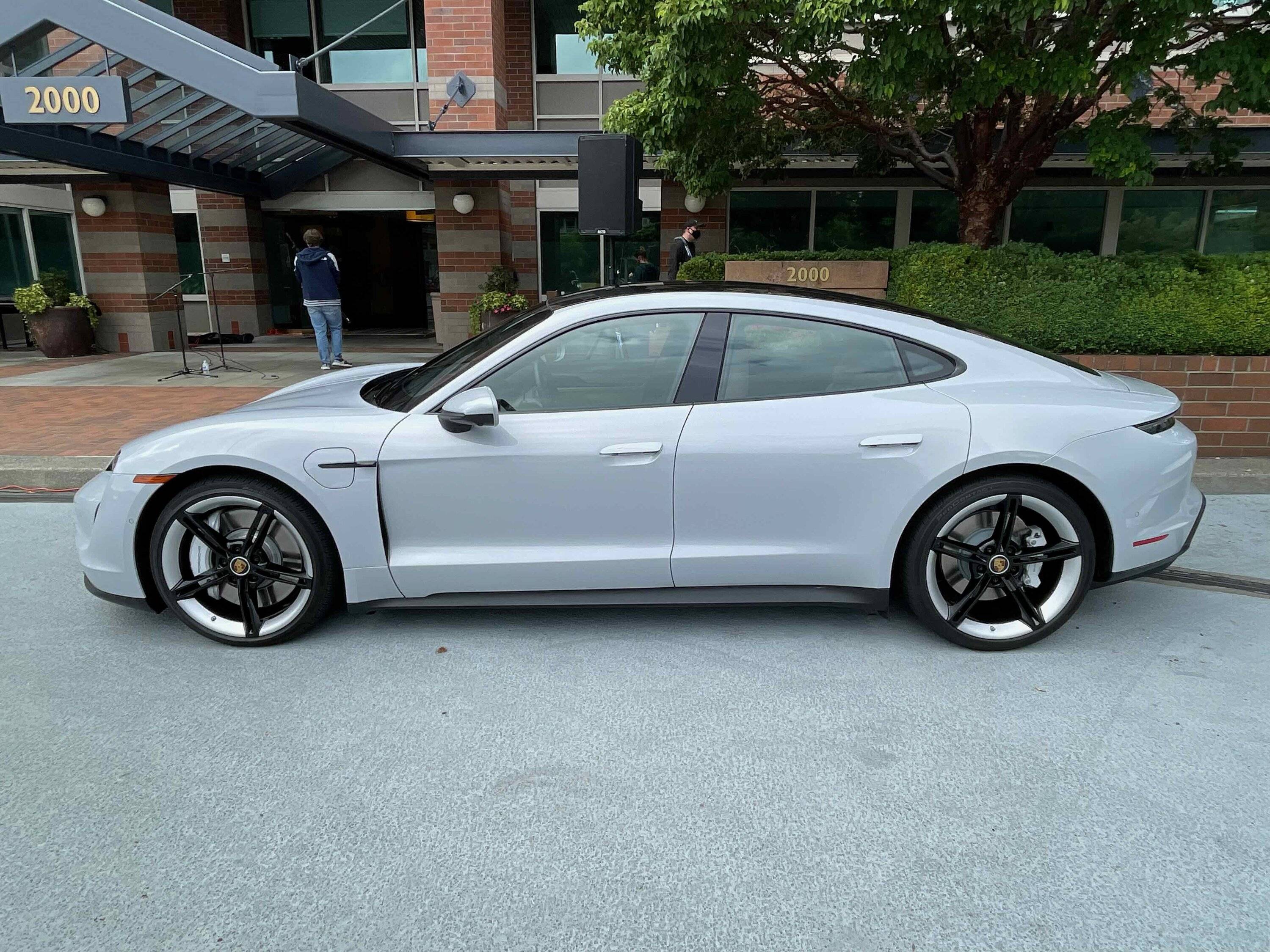 Porsche Taycan PNW Washington taycan owners 65317618991__5BD87B11-4476-43C2-8922-0F1F850F6FFE