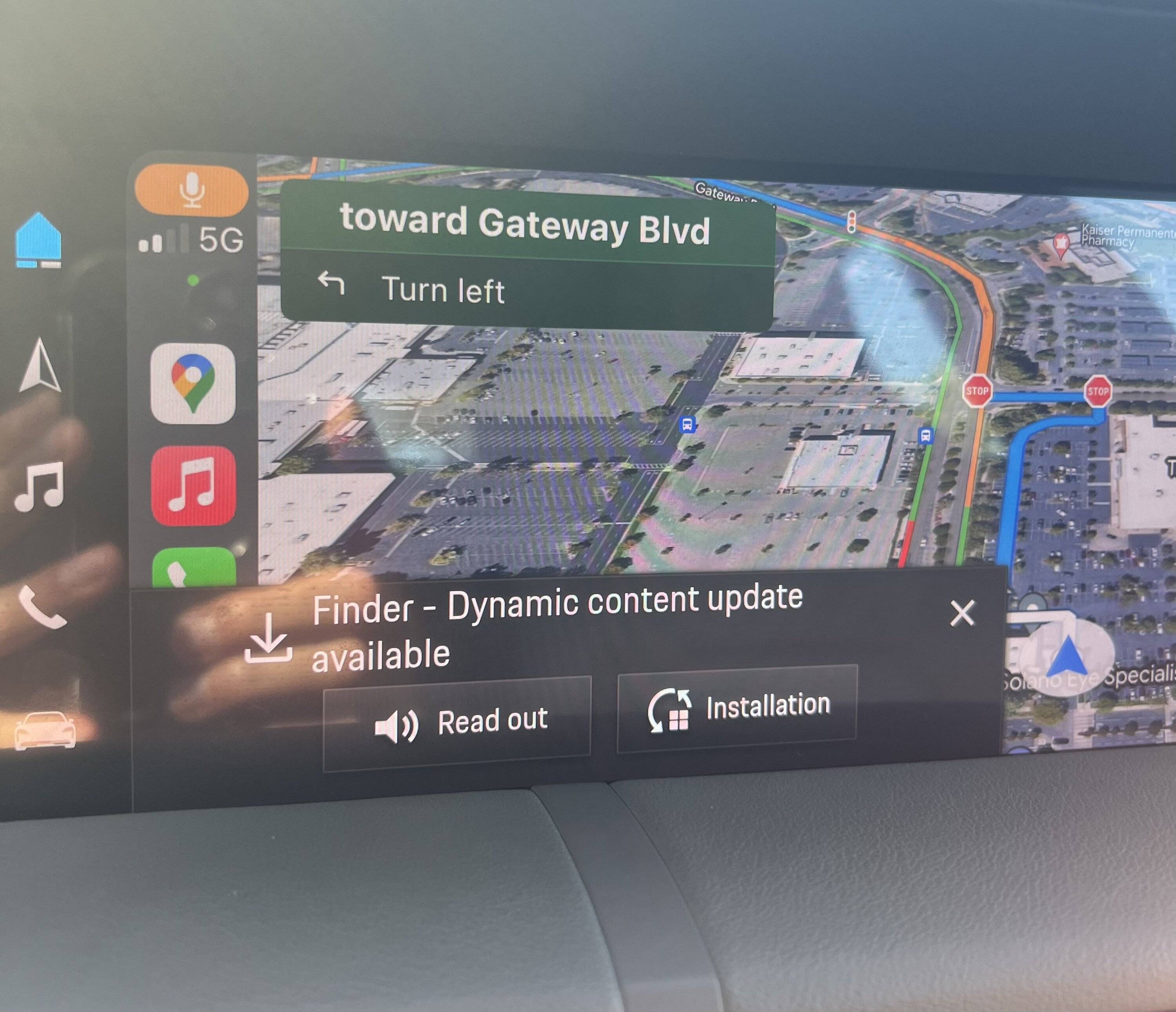Porsche Taycan Finder Dynamic Content Update C07BC618-AAA0-473E-A0C7-82CD77D814A4