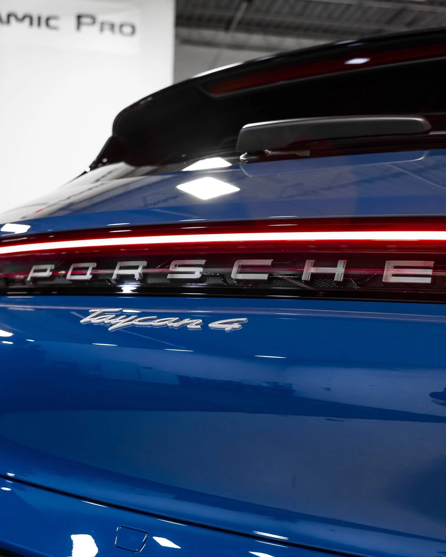 Porsche Taycan NEPTUNE BLUE Taycan Club IMG_3805