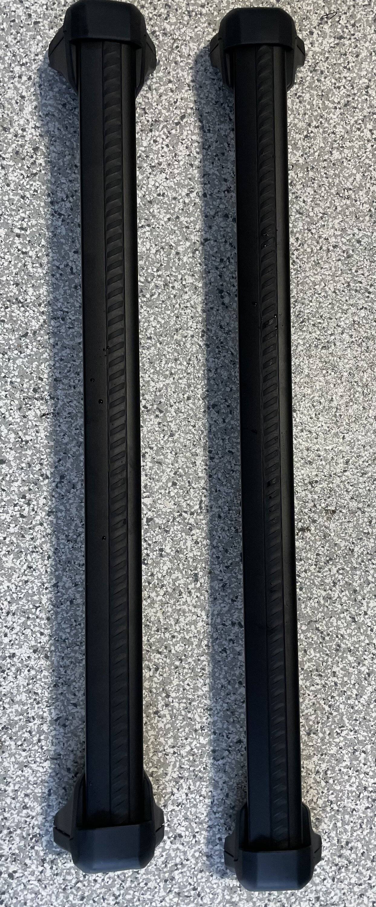 Porsche Taycan Taycan roof cross bars new EFFA53BC-DF95-4C07-85D3-AF81AD5F5FCF