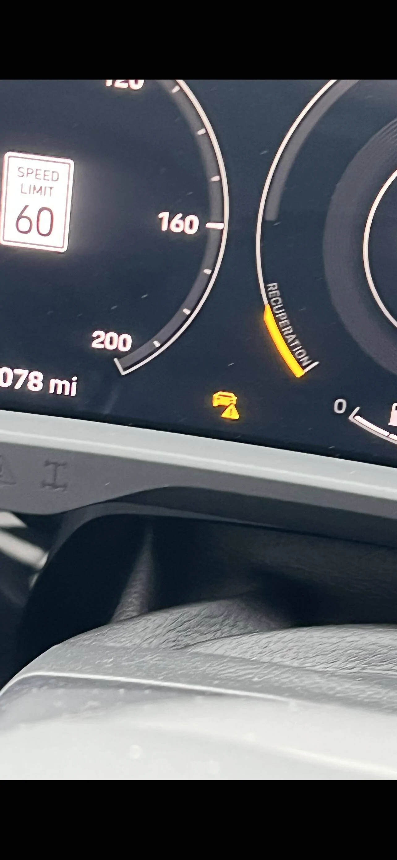 Porsche Taycan Does anyone know this dash symbol ? 18F2042B-DC42-4A6C-A194-9B3768692BF3