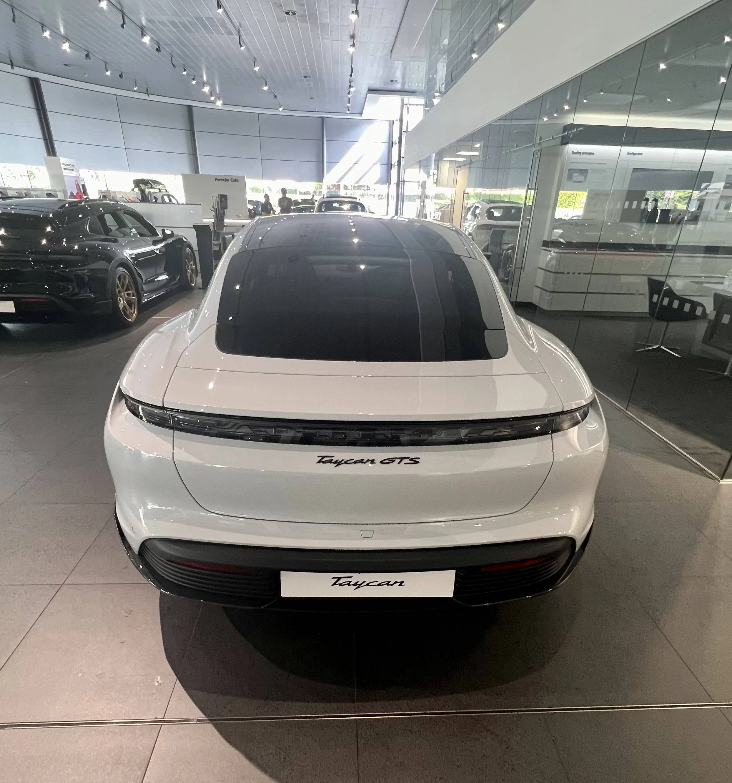 Porsche Taycan Carrera White Metallic opinions? 40C5B7F3-1E6A-4A23-92B0-DF5C58A516E1