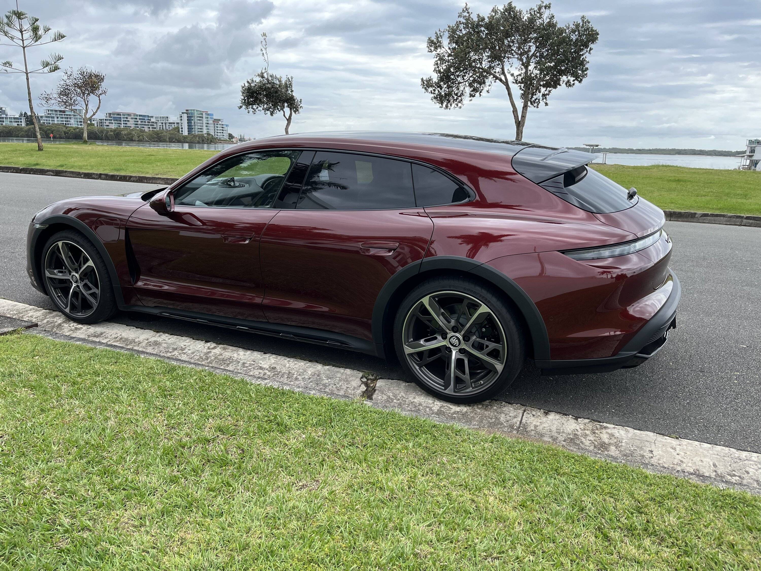 Porsche Taycan uPdate available in Australia? 1917614B-67D2-471D-9B65-5EABE1EC15B5