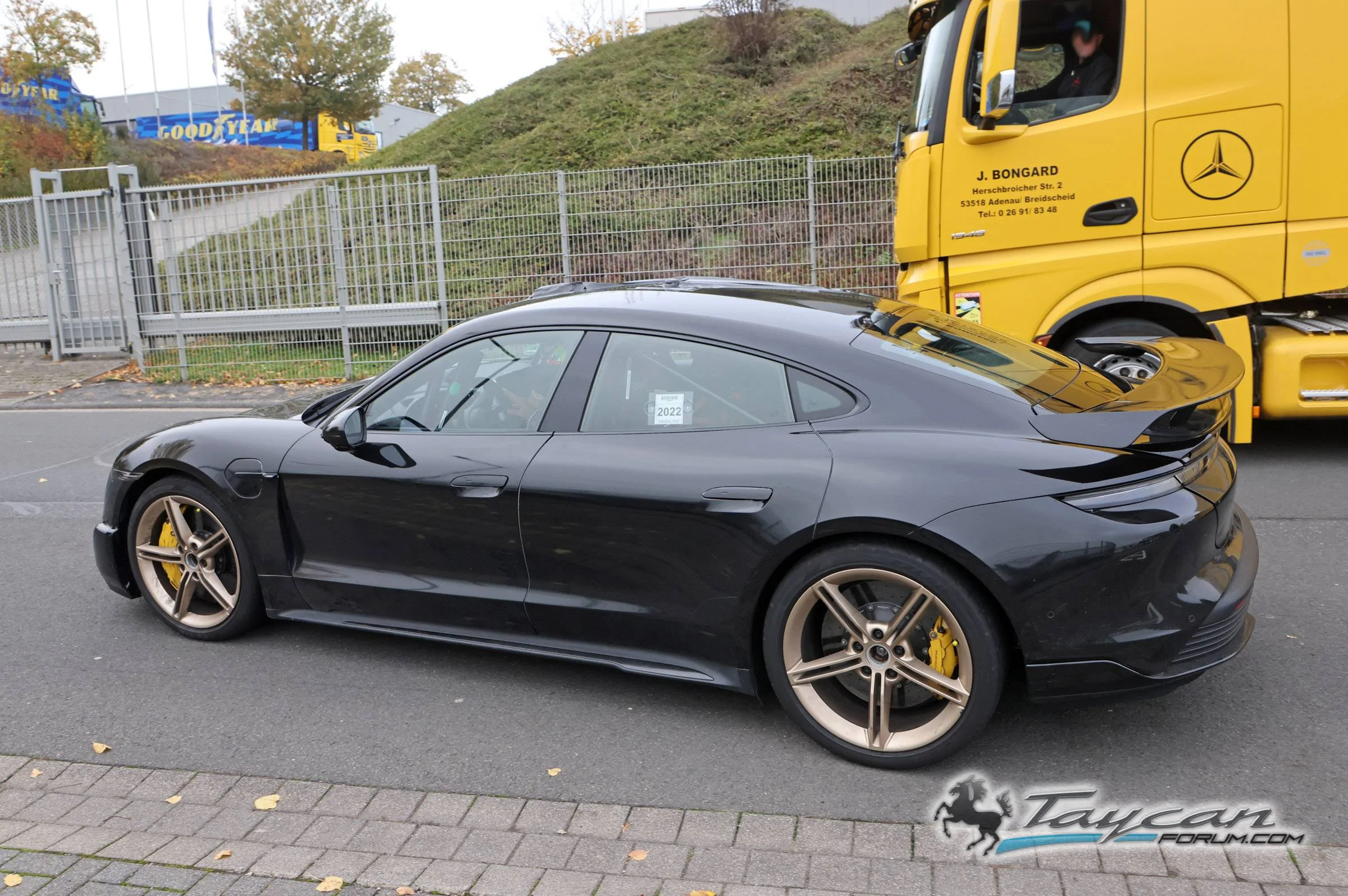 Porsche Taycan 🏁 More Taycan GT Pics & Info: Potential Triple Motor 1000+ HP Model to Take on Model S Plaid Porsche Taycan GT gold wheels 5