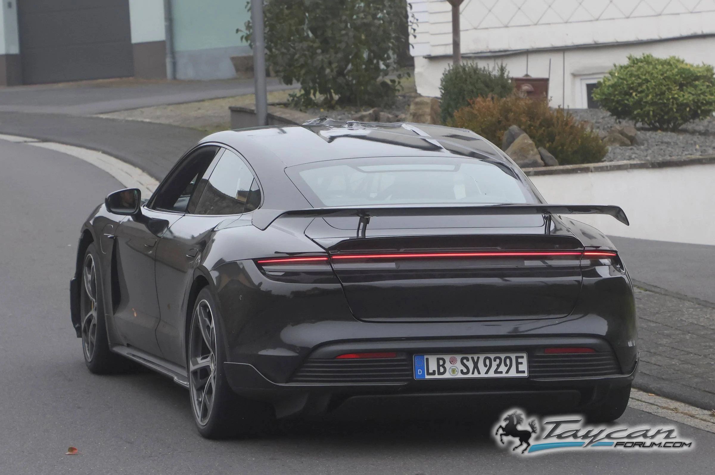 Porsche Taycan 🏁 More Taycan GT Pics & Info: Potential Triple Motor 1000+ HP Model to Take on Model S Plaid porsche-taycan-gt-12-jpg