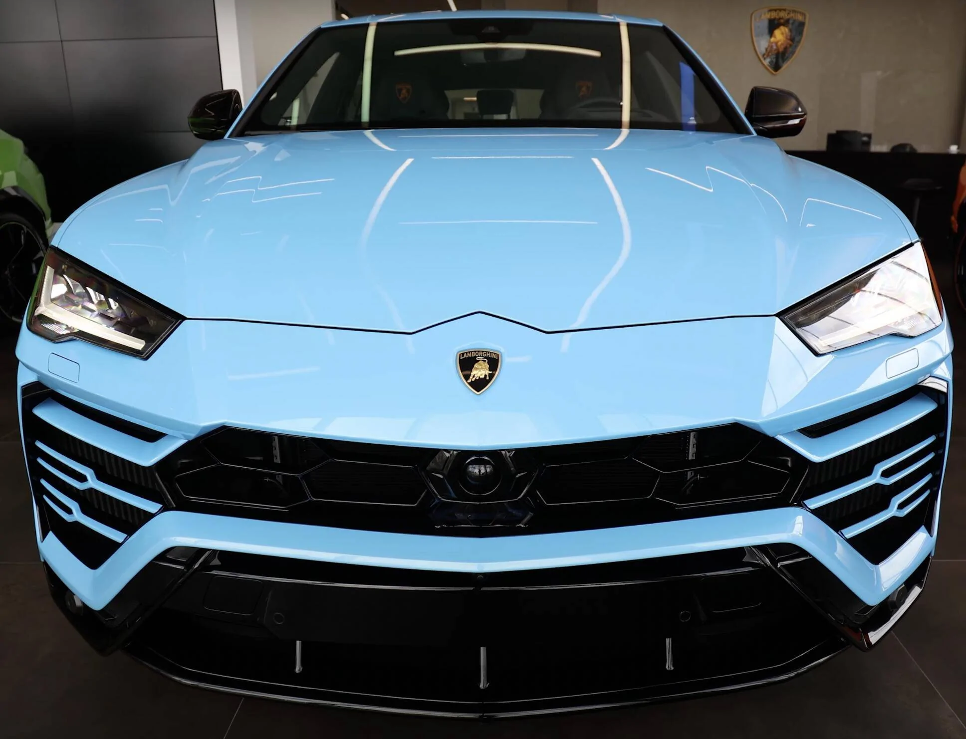 Porsche Taycan Anyone bored of EV? 35CFB4DA-1515-4E65-B551-61D85C47F1C1
