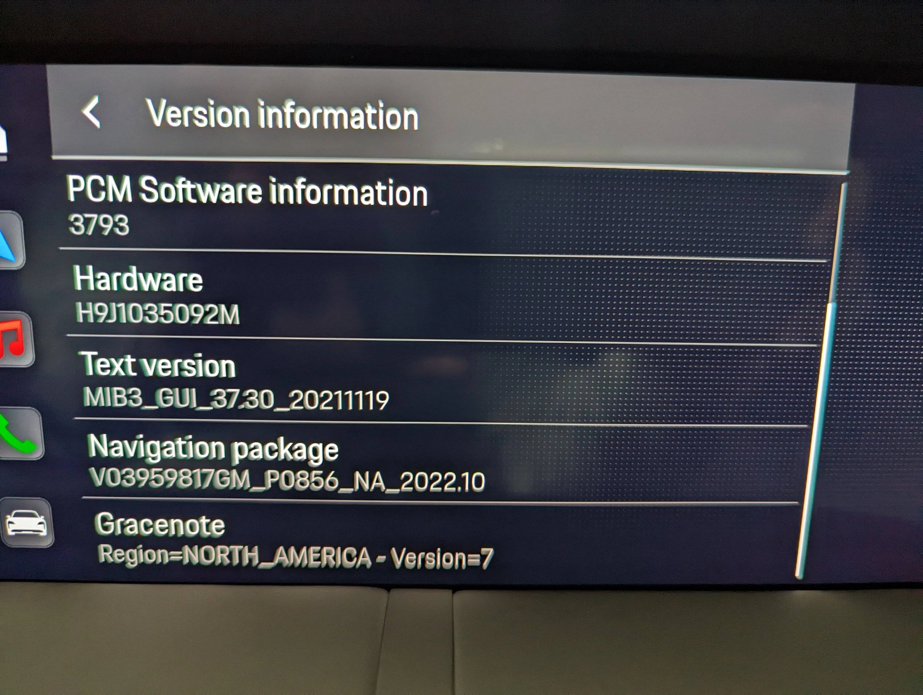 Porsche Taycan Software update 2023 PXL_20221029_010113540