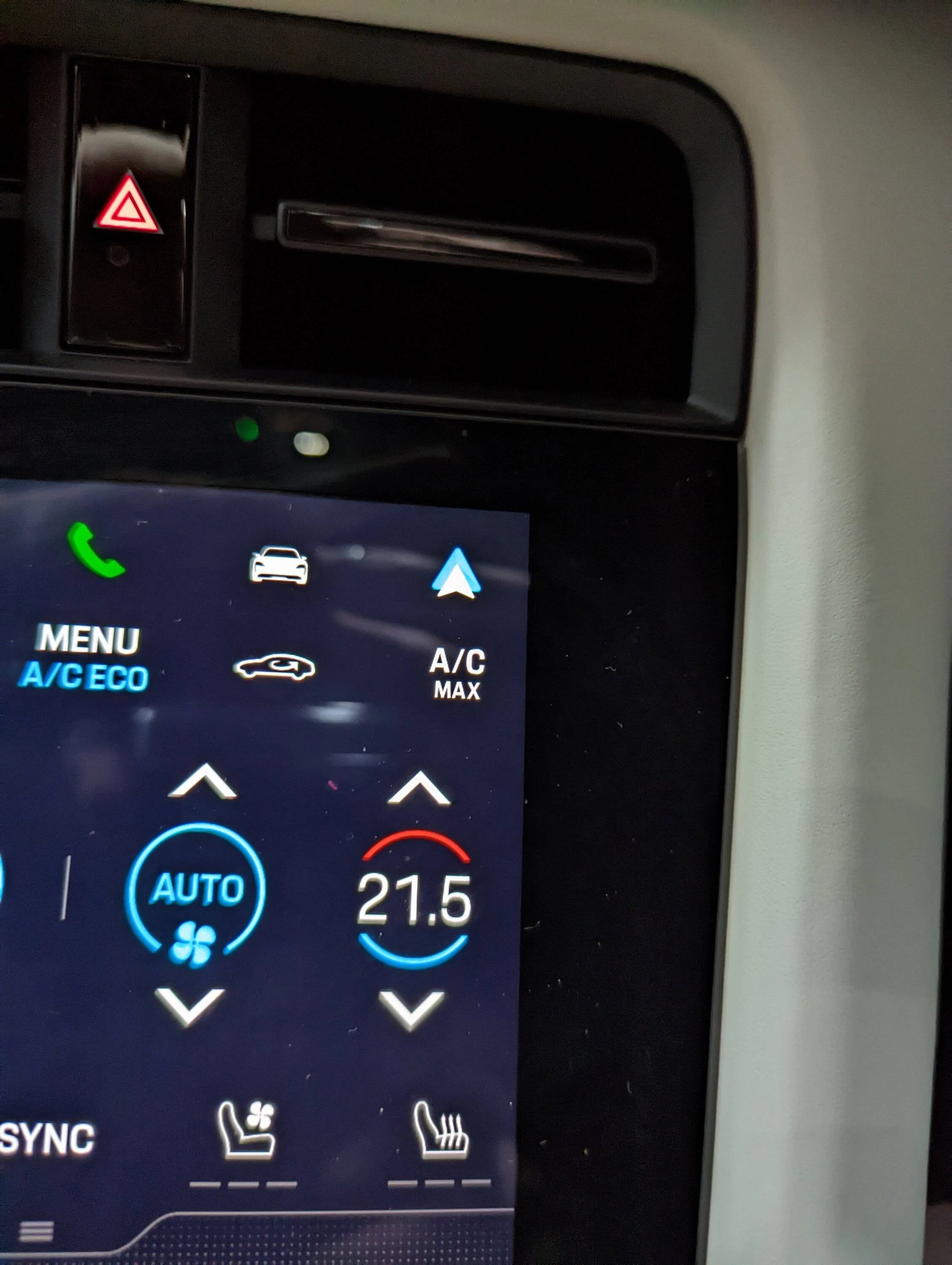 Porsche Taycan Software update 2023 PXL_20221029_010138924