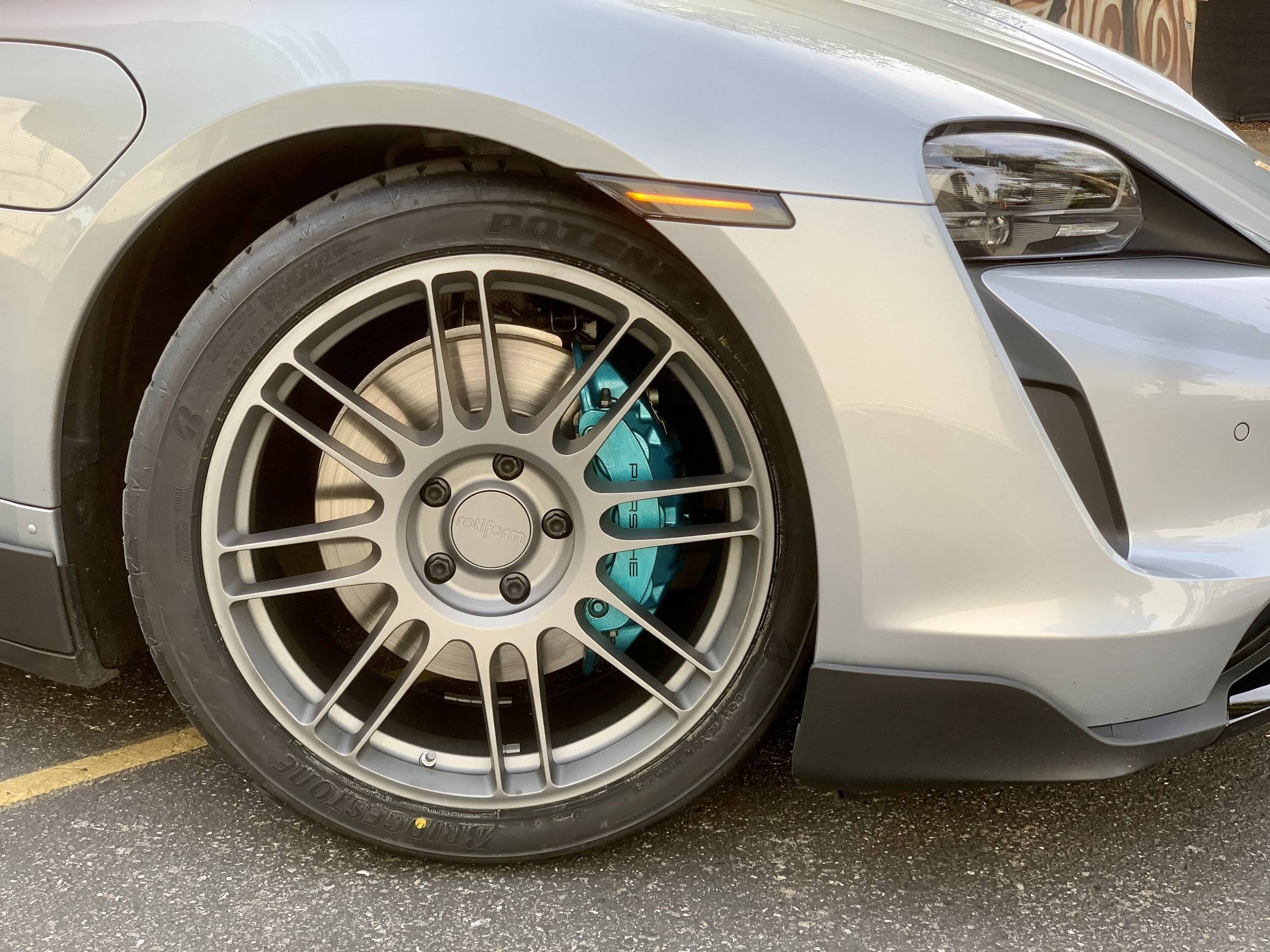 Porsche Taycan 285/35-20 Square Setup for Track EE111102-A00E-4FEE-818D-CBC0B326FBC6