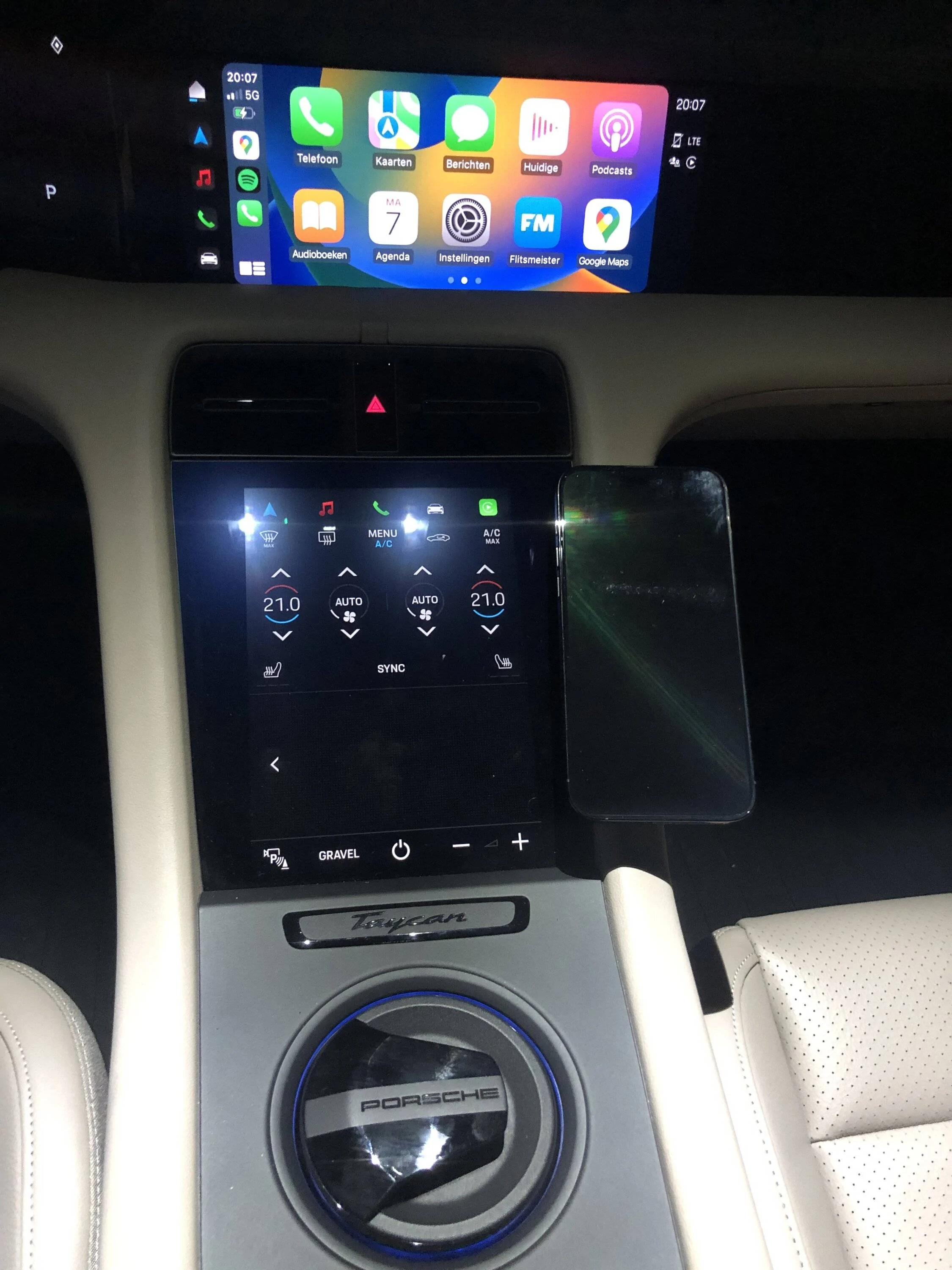 Porsche Taycan Phone holders for the Taycan - what are you using? 65D4B771-88C1-44AC-BB21-B9E6FC0BF2EA