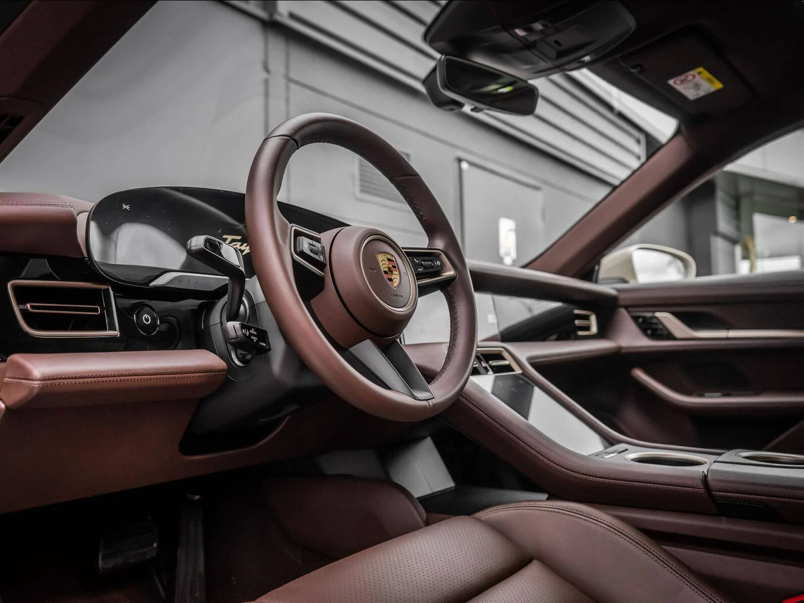 Porsche Taycan In need of pictures of truffle brown interior! Screenshot 2022-11-08 at 11.27.51 AM
