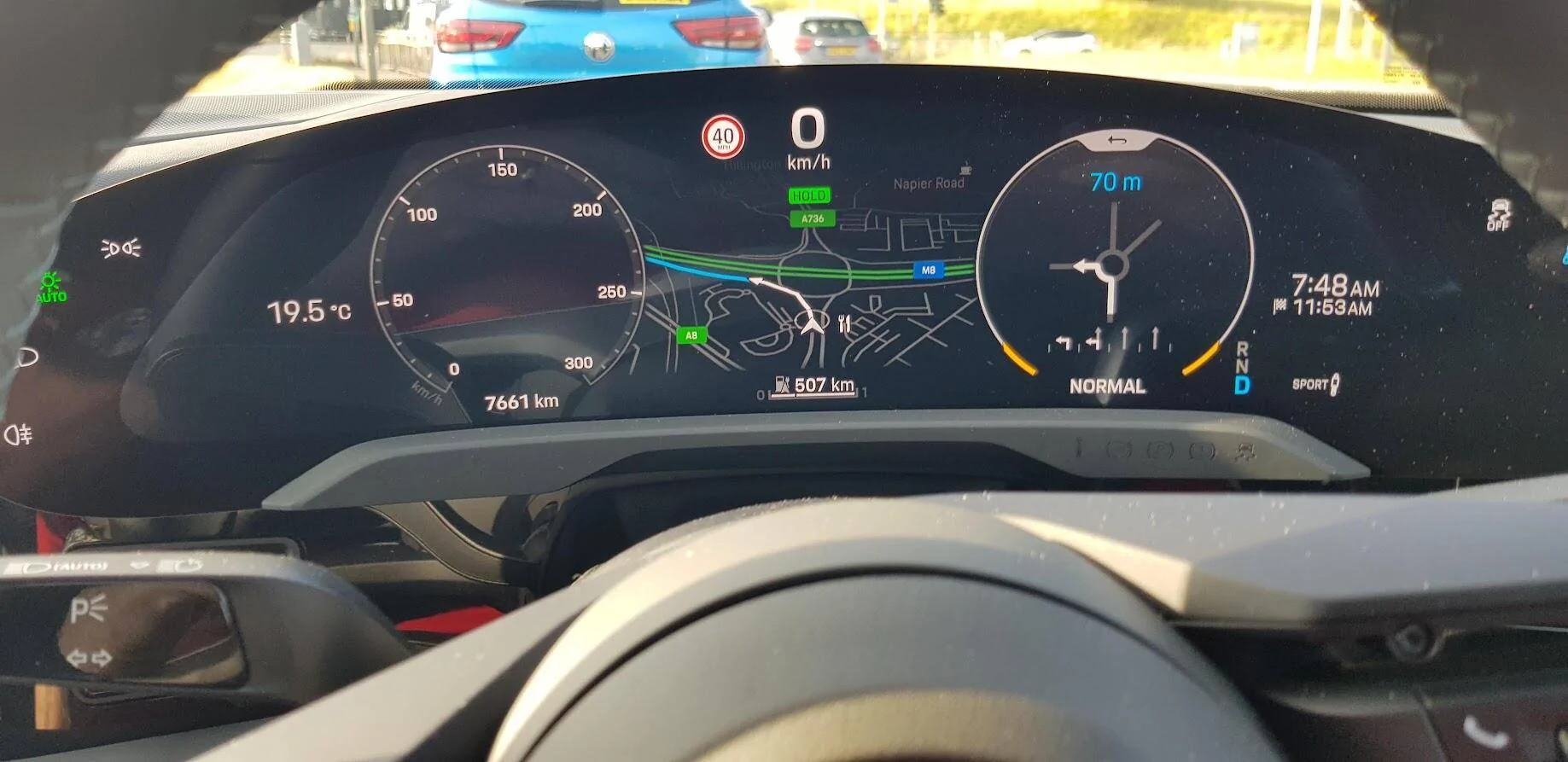 Porsche Taycan My battery range says 208 miles… shouldn't it be 250 miles? 1668194554198