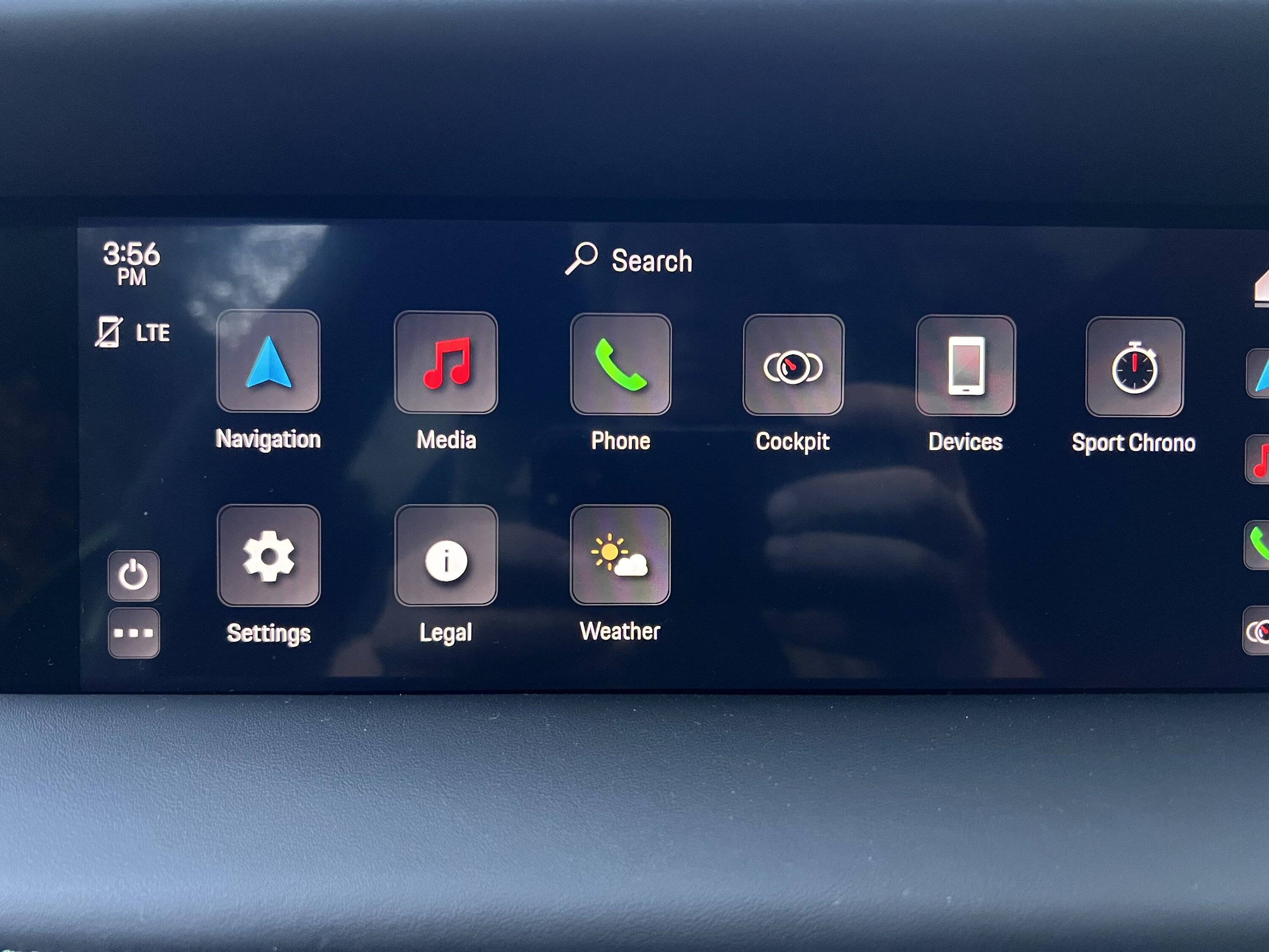 Porsche Taycan Passenger screen access to car manual? IMG_2265