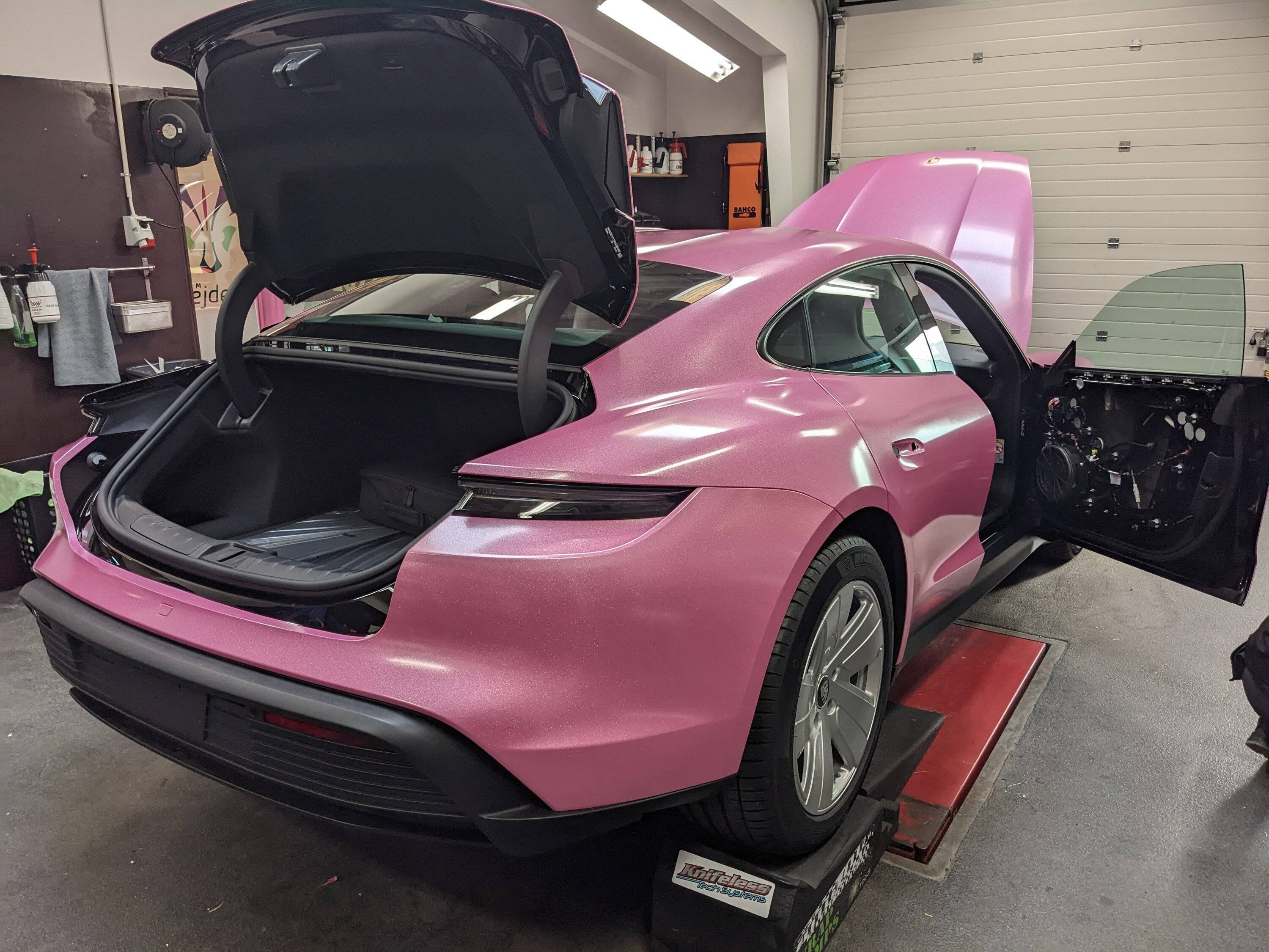 Porsche Taycan Pink Wrapped Taycan PXL_20221013_114652381