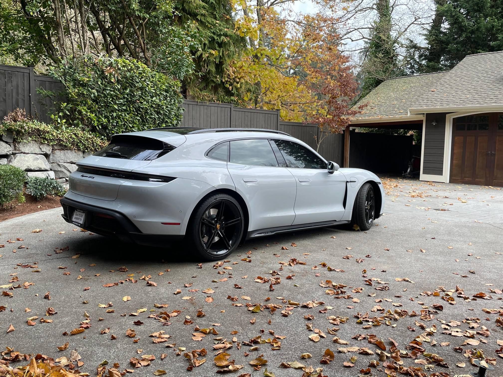 Porsche Taycan ICE GREY Taycan Club unnamed