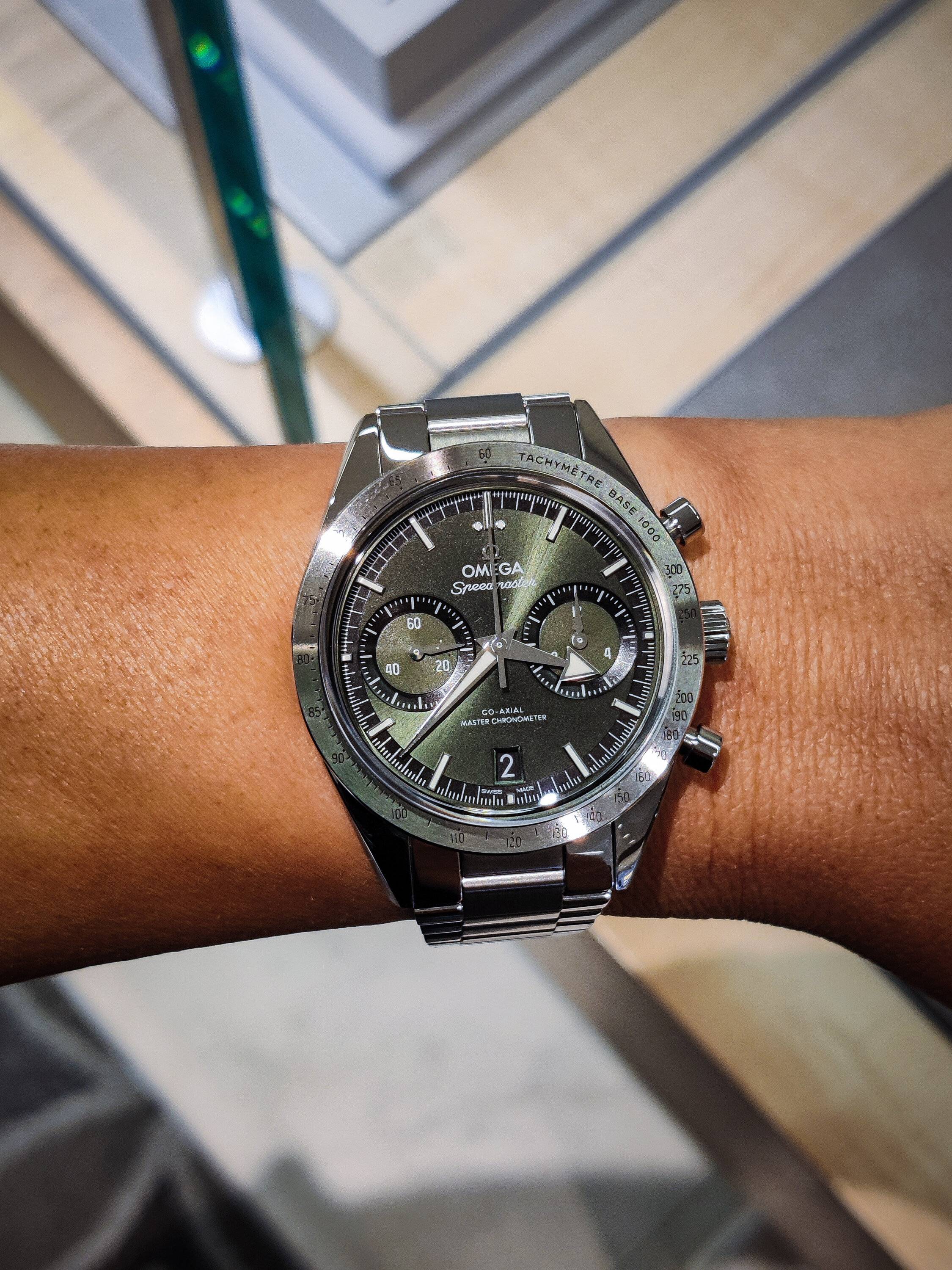 Porsche Taycan Watch collectors - let's talk watches here! PSX_20221128_124157
