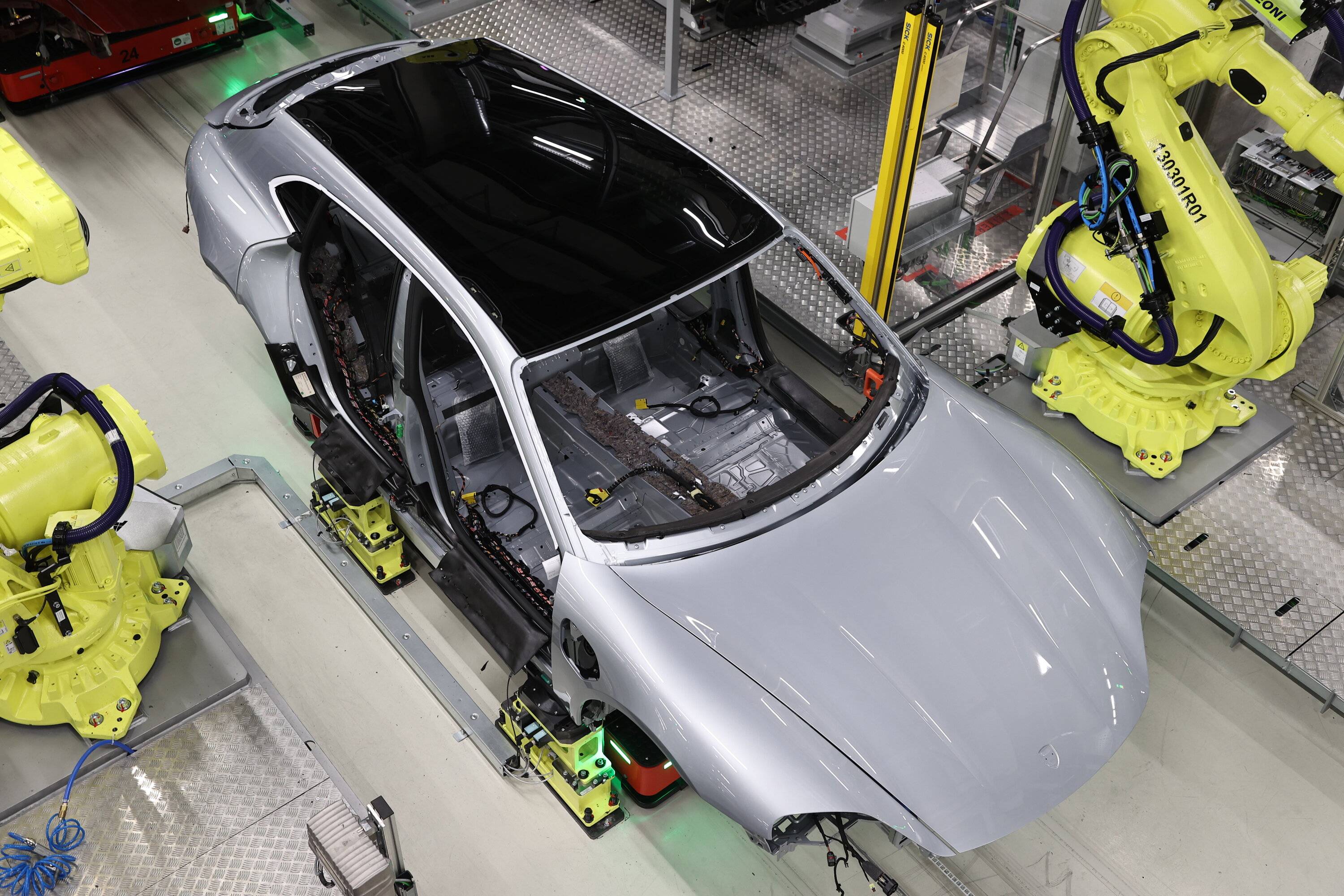 Porsche Taycan UK order status and delays? 6376851fe060a00c00a04fcc