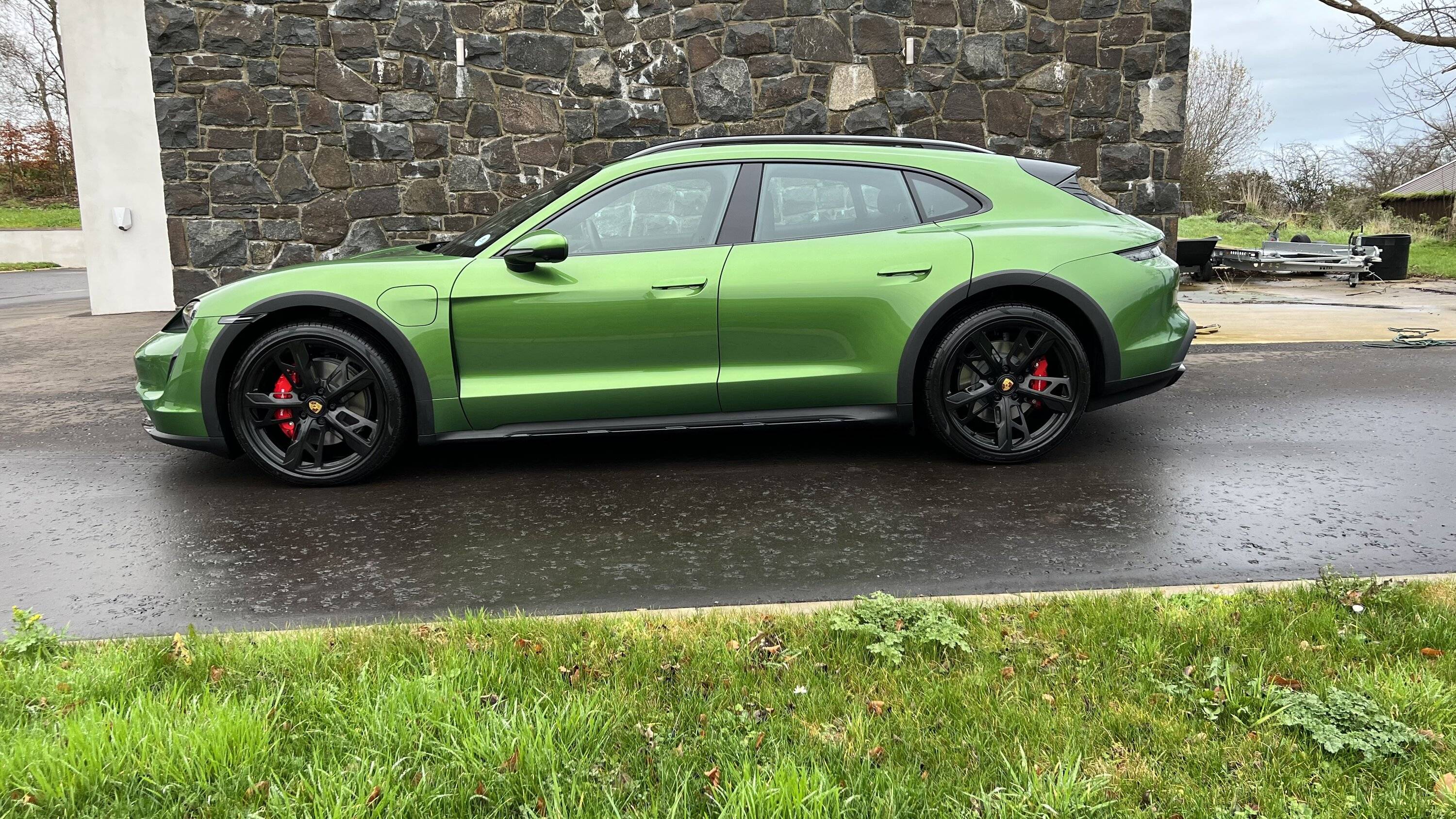 Porsche Taycan UK order status and delays? 212B57D8-DC8B-42AD-B500-33DC668D5469