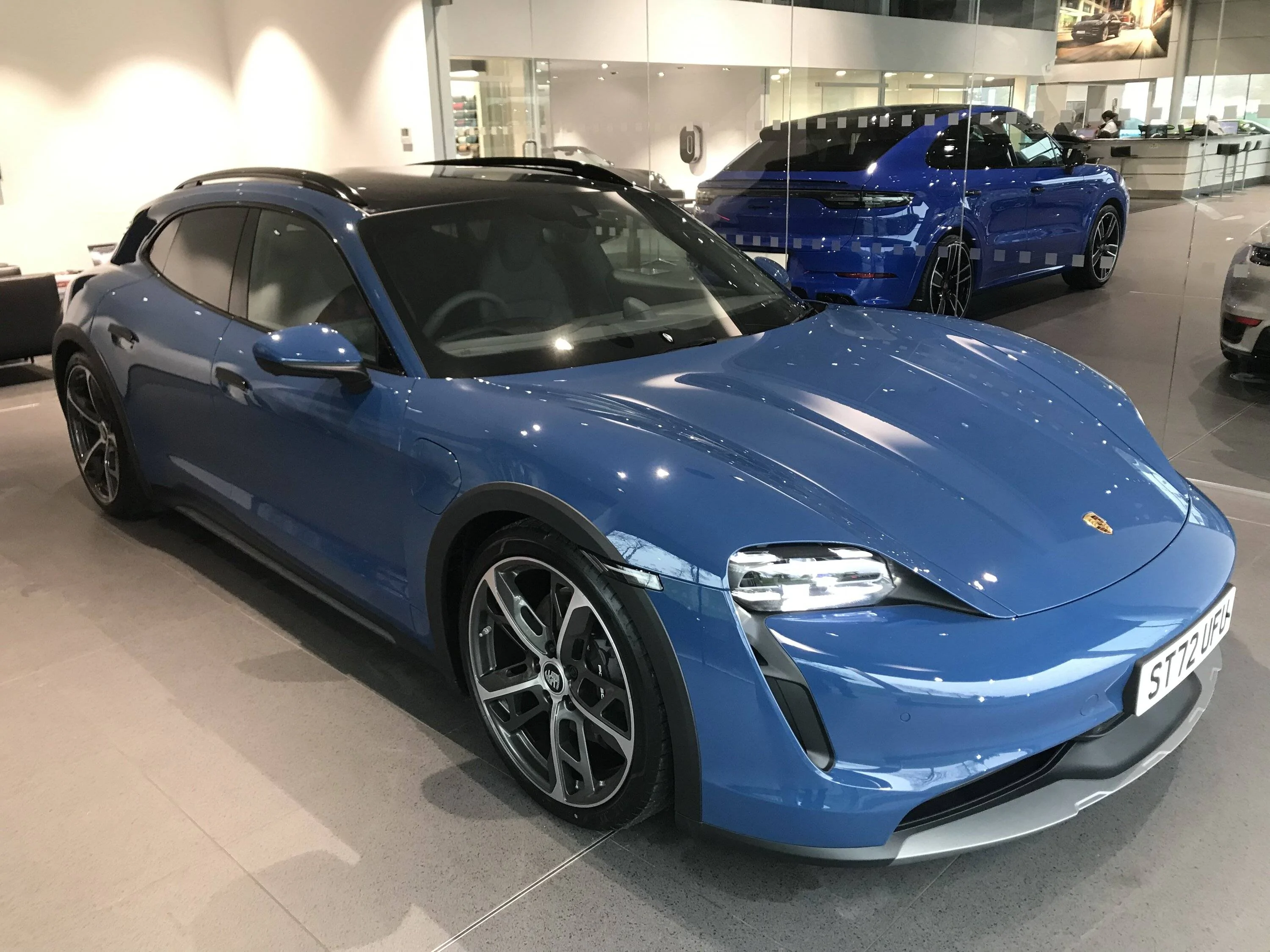 Porsche Taycan December 2022 Deliveries 58452E47-6A7D-49E4-B89E-DE2694CDFF12