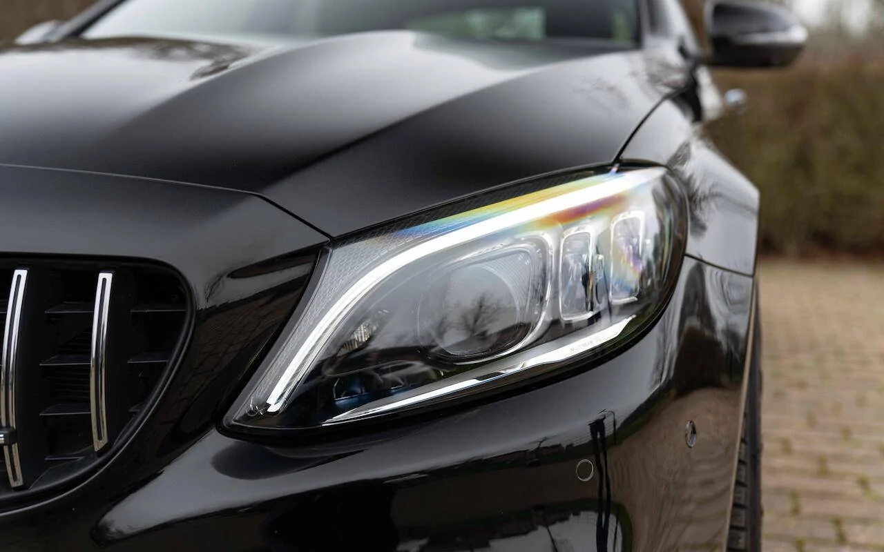 Porsche Taycan Headlight Condensation! DSC04253