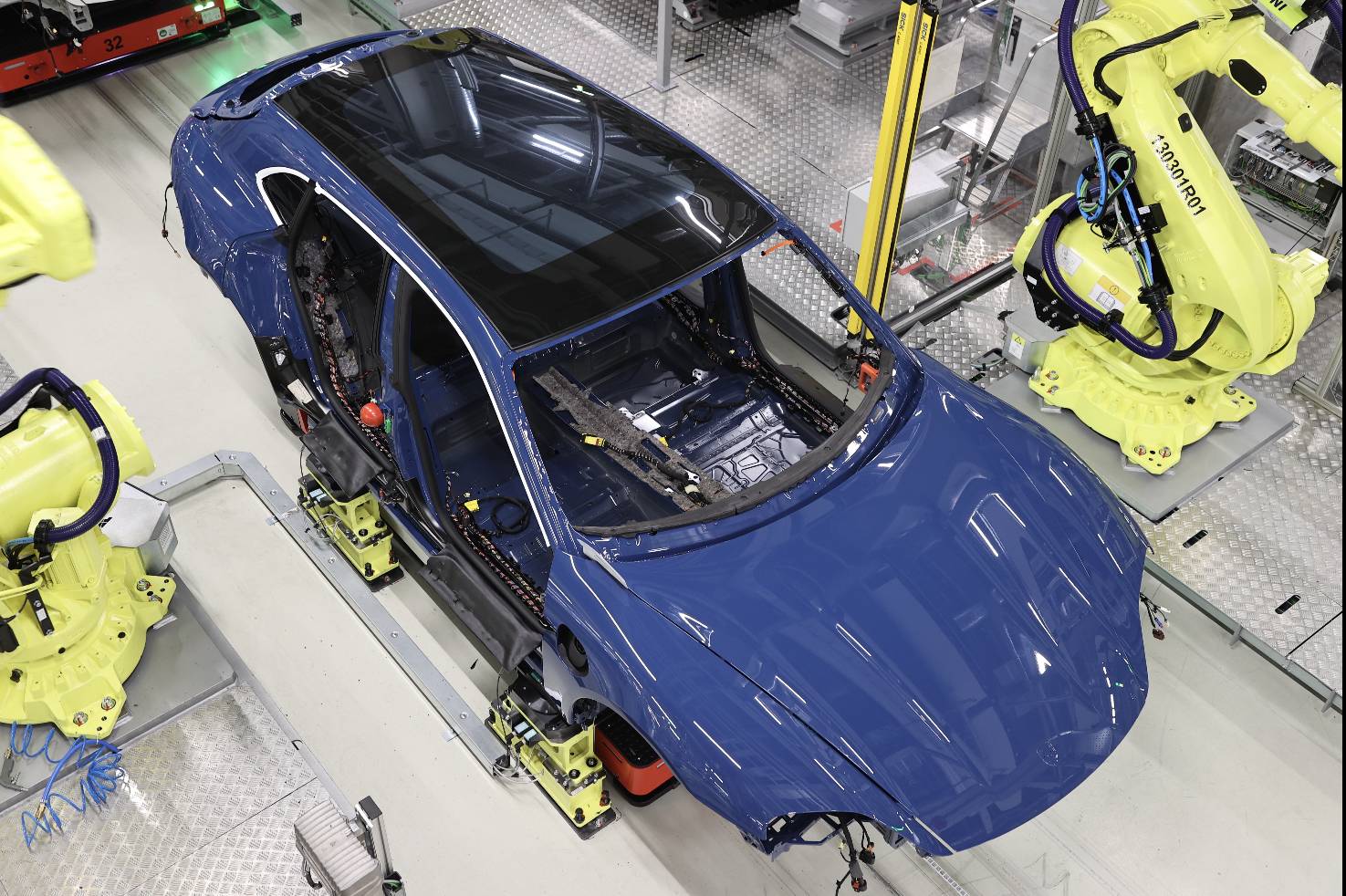 Porsche Taycan 📸  How to Find Your Taycan Production Photo From Assembly Line 58C2E403-9BD8-4633-9A52-BFBD094D4188