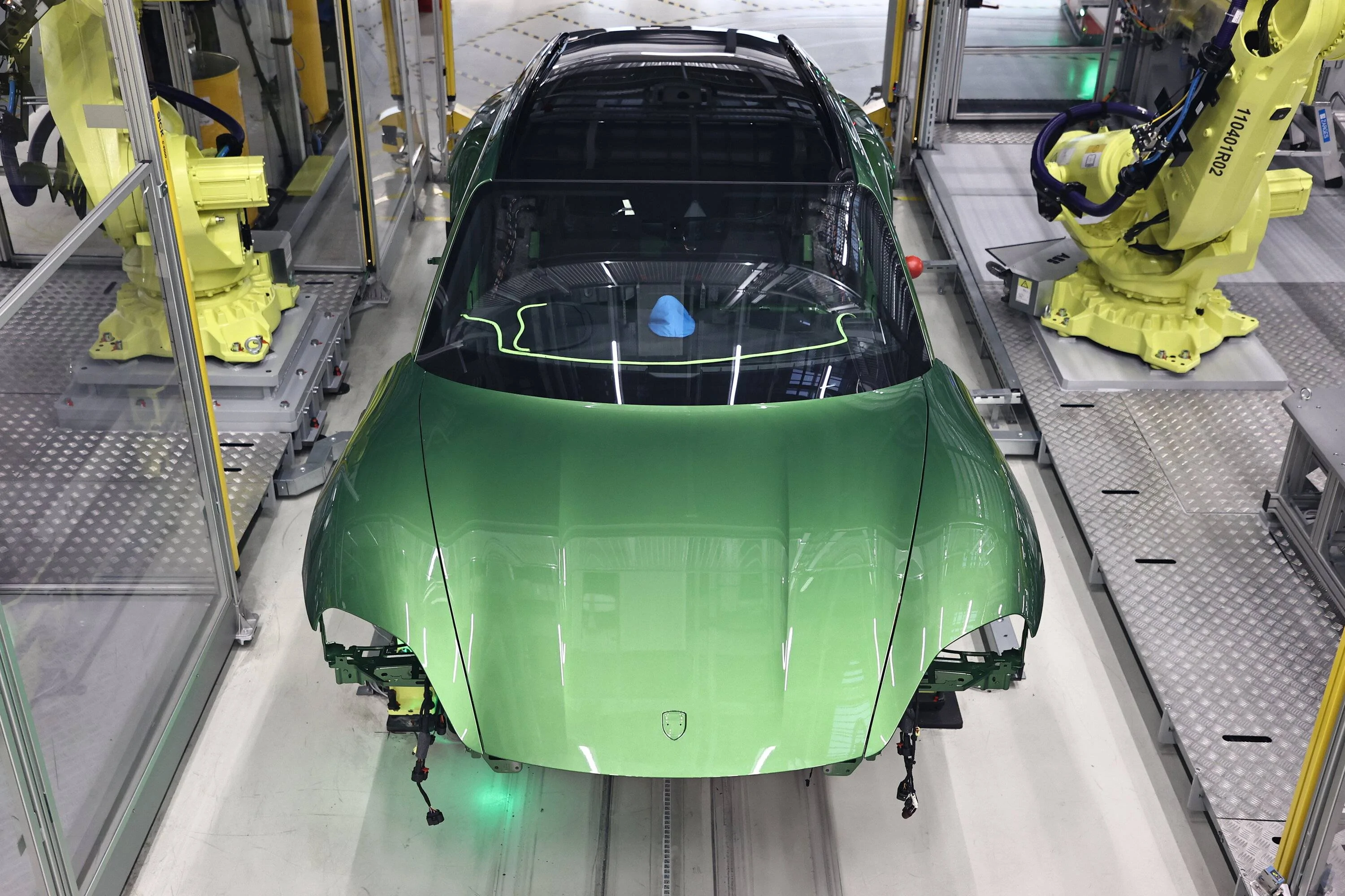 Porsche Taycan 📸  How to Find Your Taycan Production Photo From Assembly Line ProdPic2