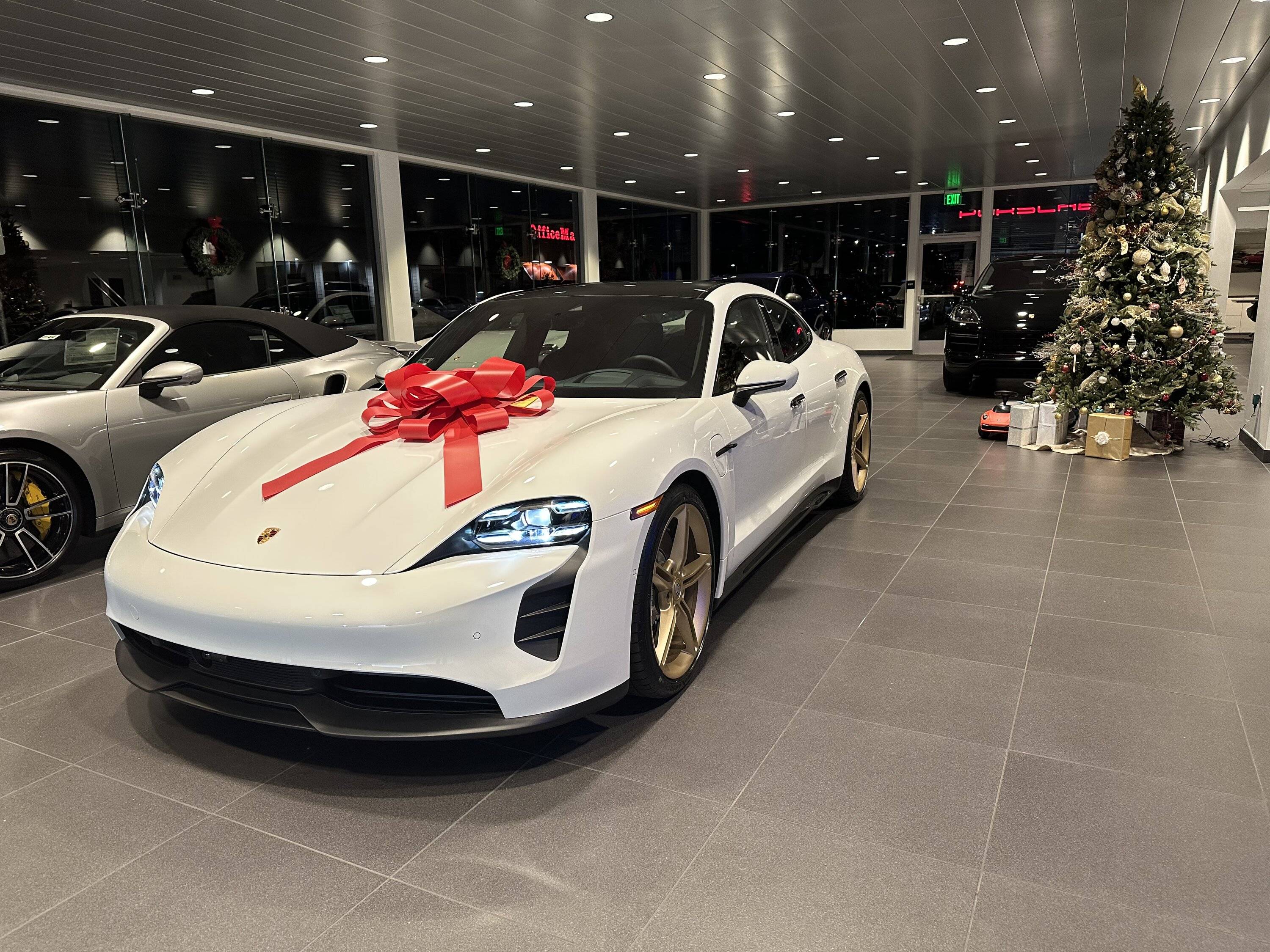 Porsche Taycan October Deliveries A5AD761E-CD74-4FFA-85DC-1DFB7748EE05