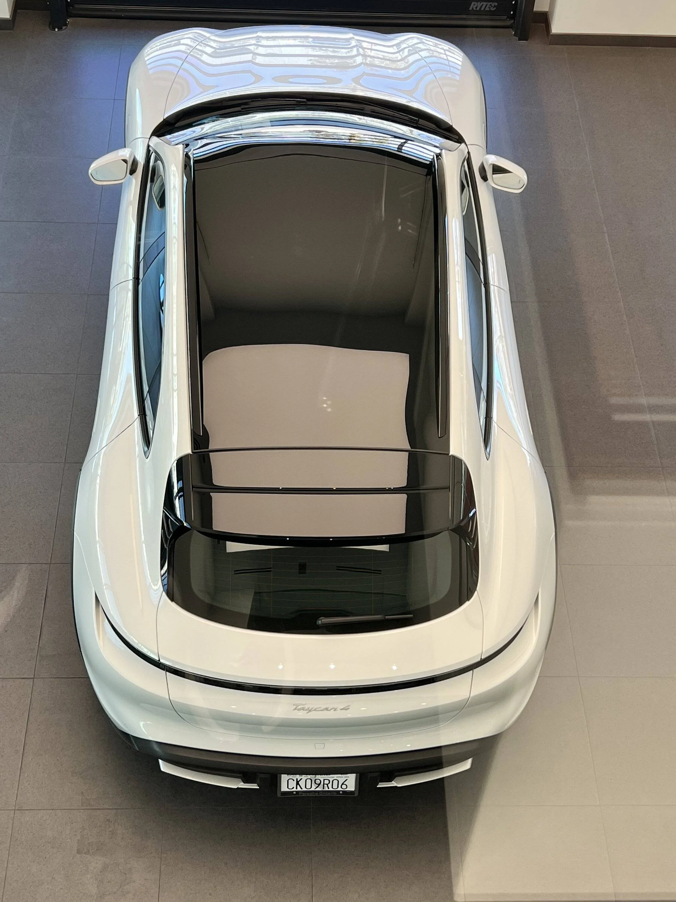 Porsche Taycan Anyone on GRAND PHOENIX? 69231374718__A8FA5CF6-2723-4CE1-B1F0-AD2C511374D6