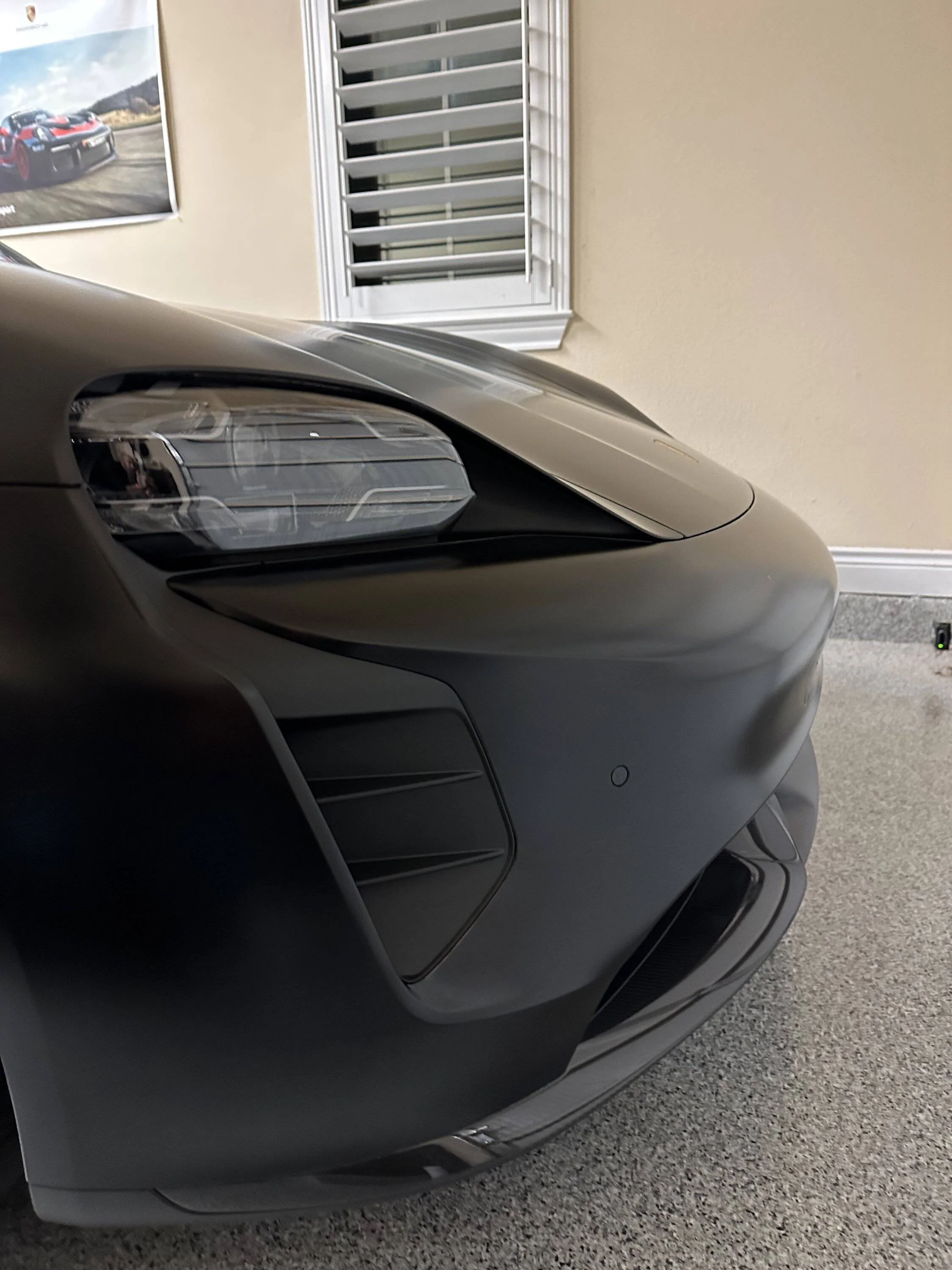 Porsche Taycan Jet Metallic Black PPF finish A8326CFC-4BC7-43B4-9302-E9B88408C604